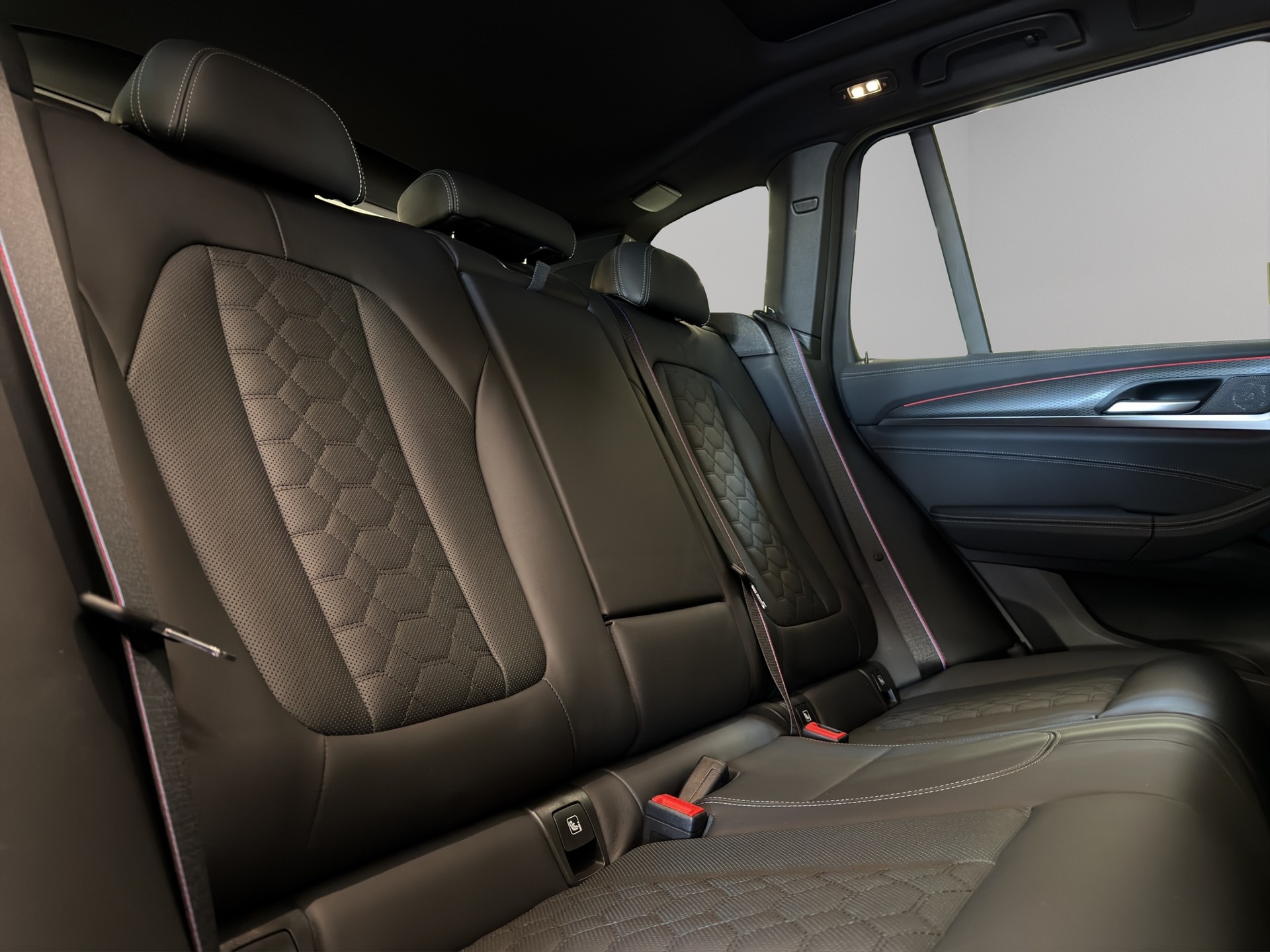 BMW X3 xDrive M Competition Steptronic-image-16