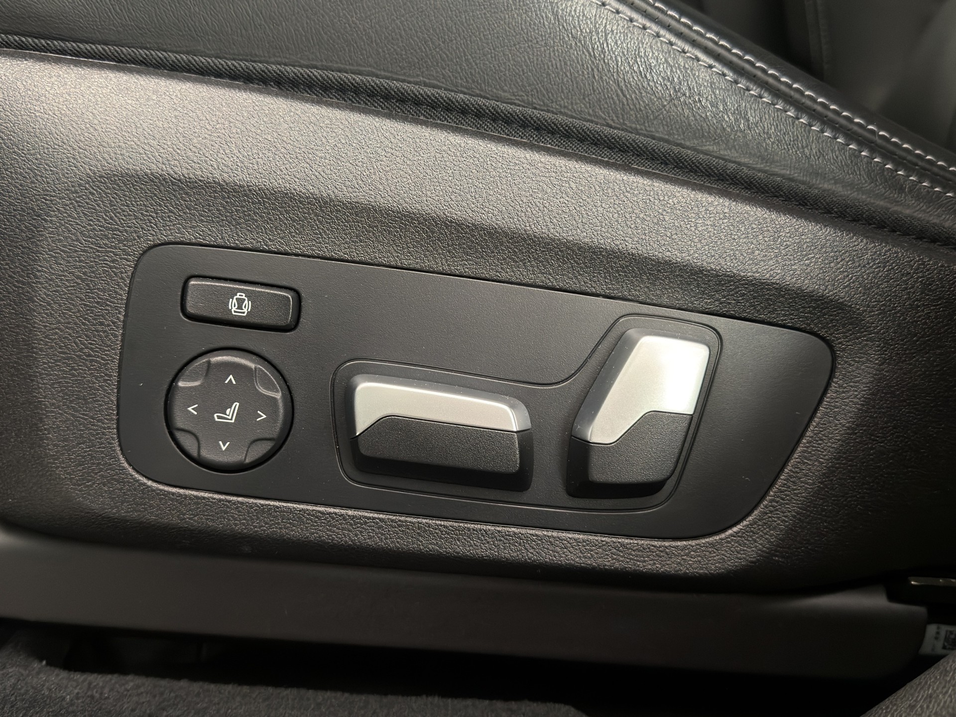 BMW X3 xDrive M Competition Steptronic-image-22