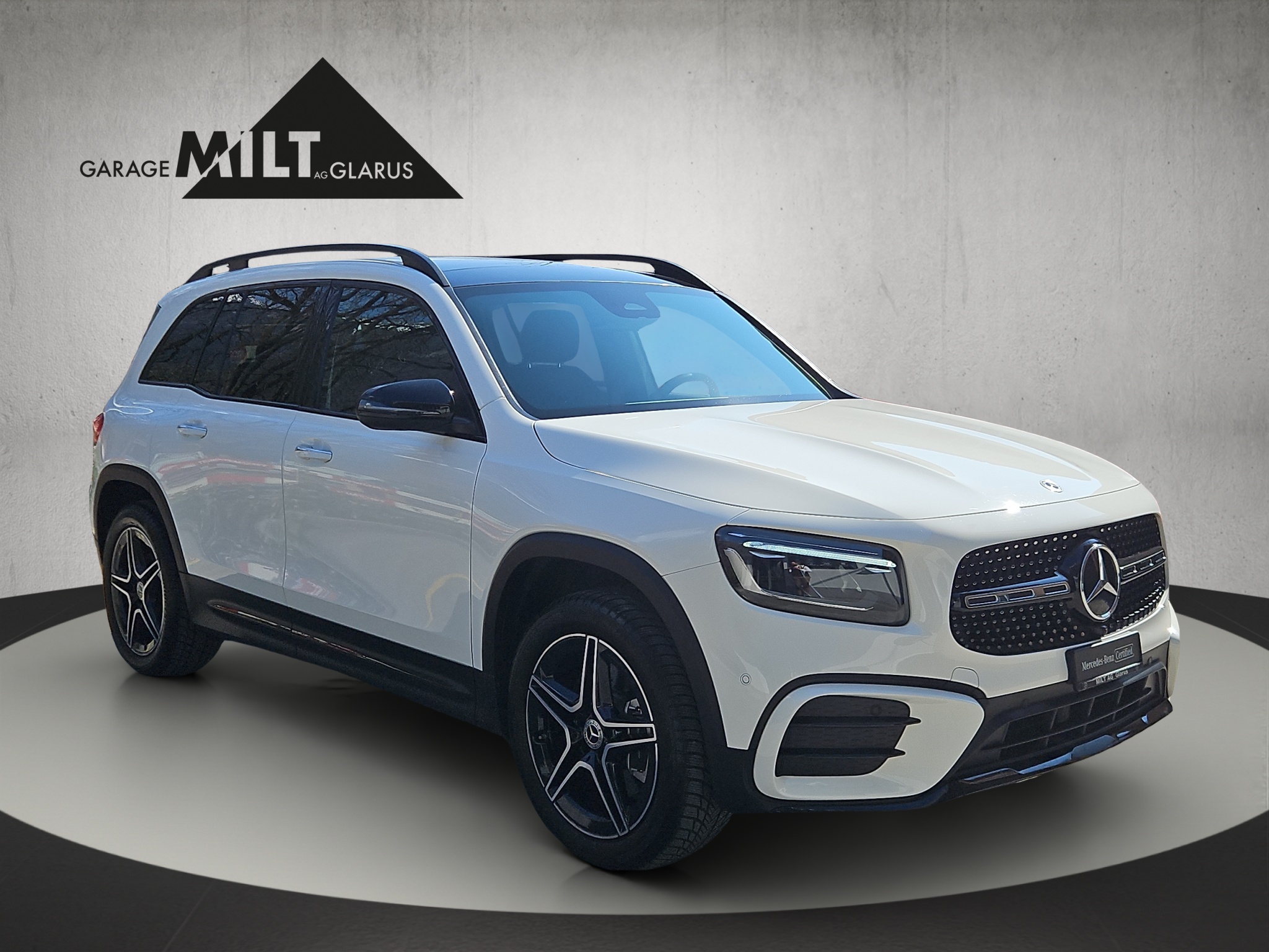 MERCEDES-BENZ GLB 220 AMG Line (SUV / Geländewagen)