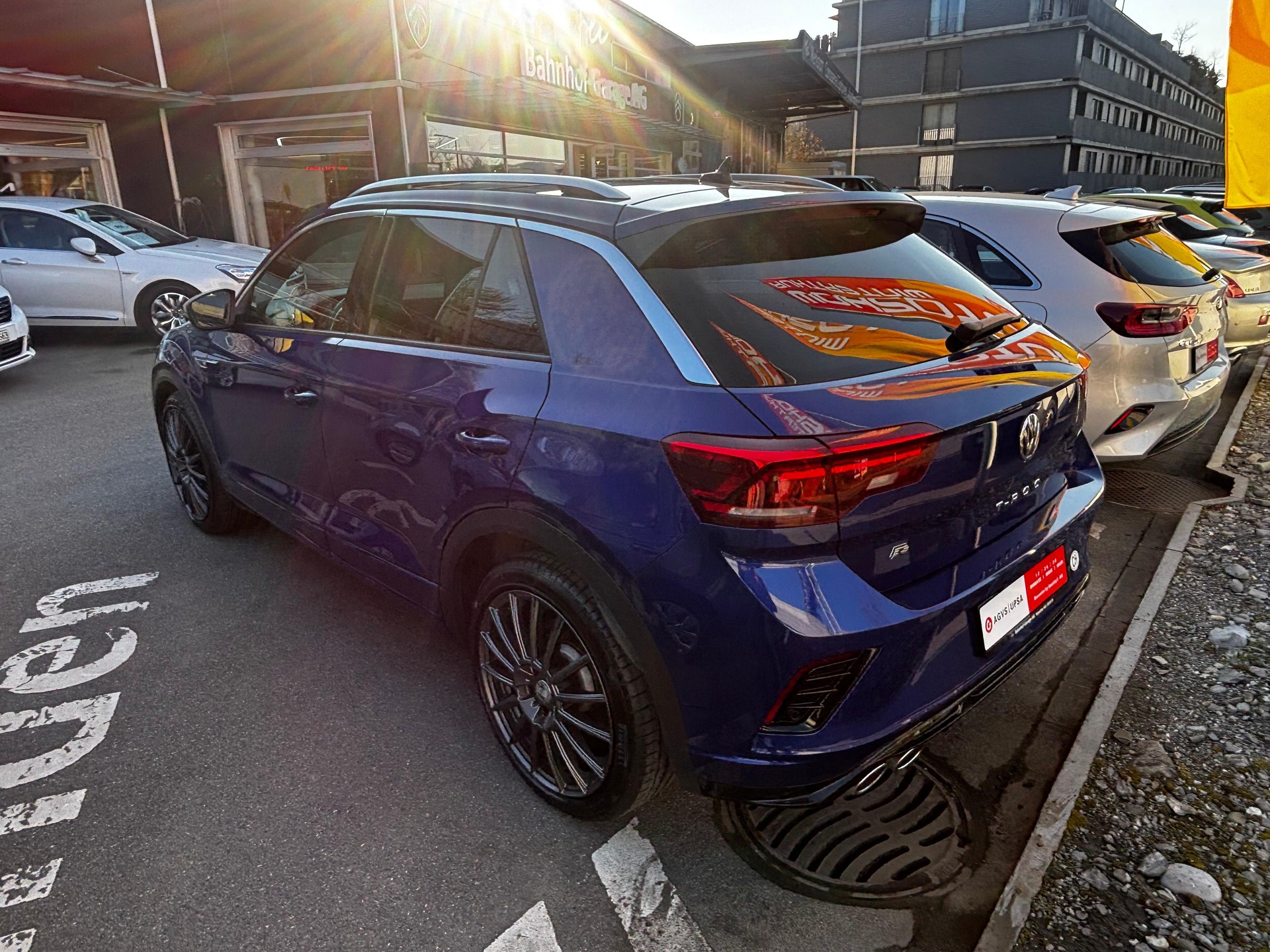 VW T-Roc 2.0 TSI R-Line DSG 4motion-image-2