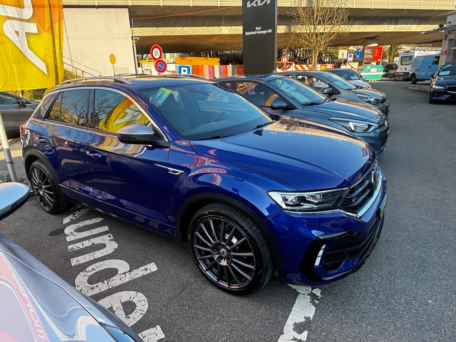 VW T-Roc 2.0 TSI R-Line DSG 4motion-image-0