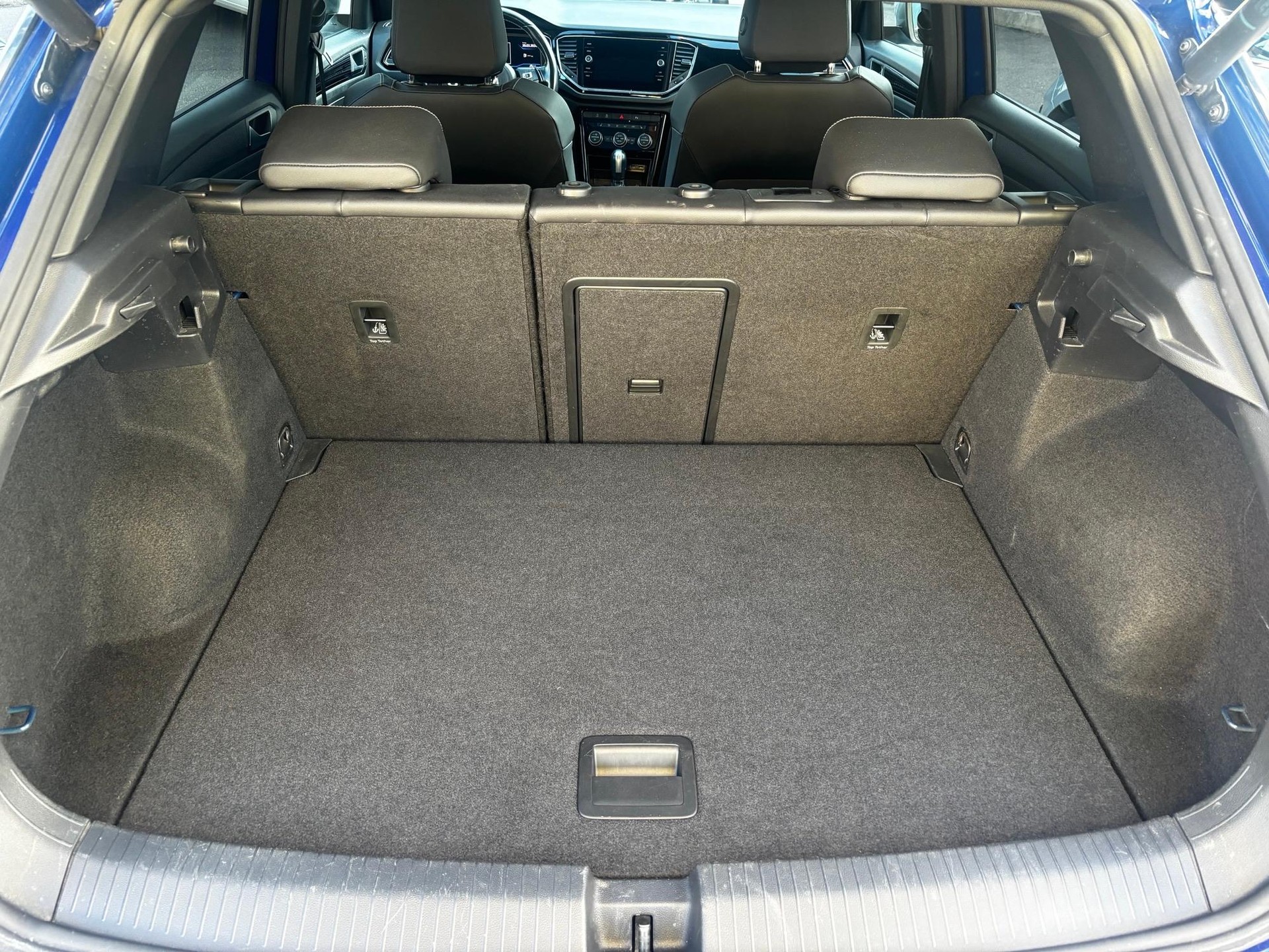 VW T-Roc 2.0 TSI R-Line DSG 4motion-image-9