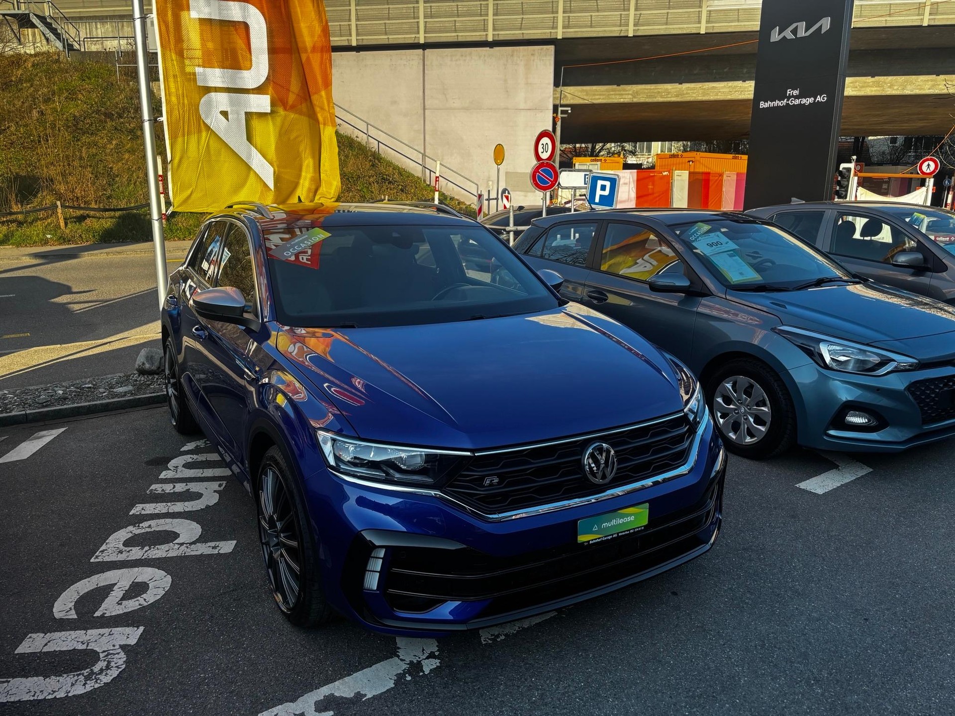 VW T-Roc 2.0 TSI R-Line DSG 4motion-image-1