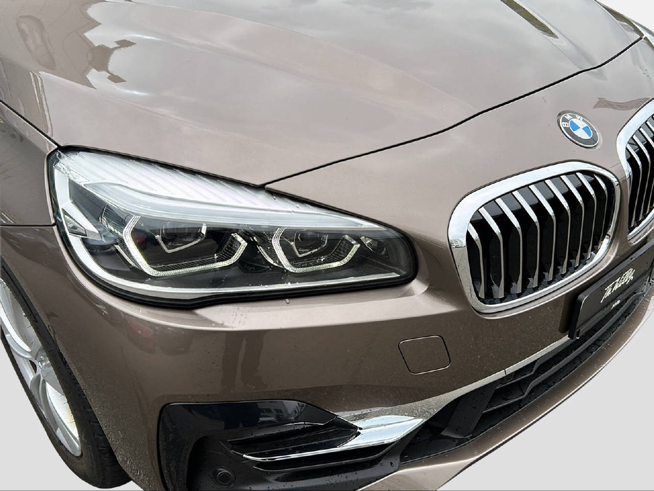BMW 220d xDrive SAG Active Tourer-image-14