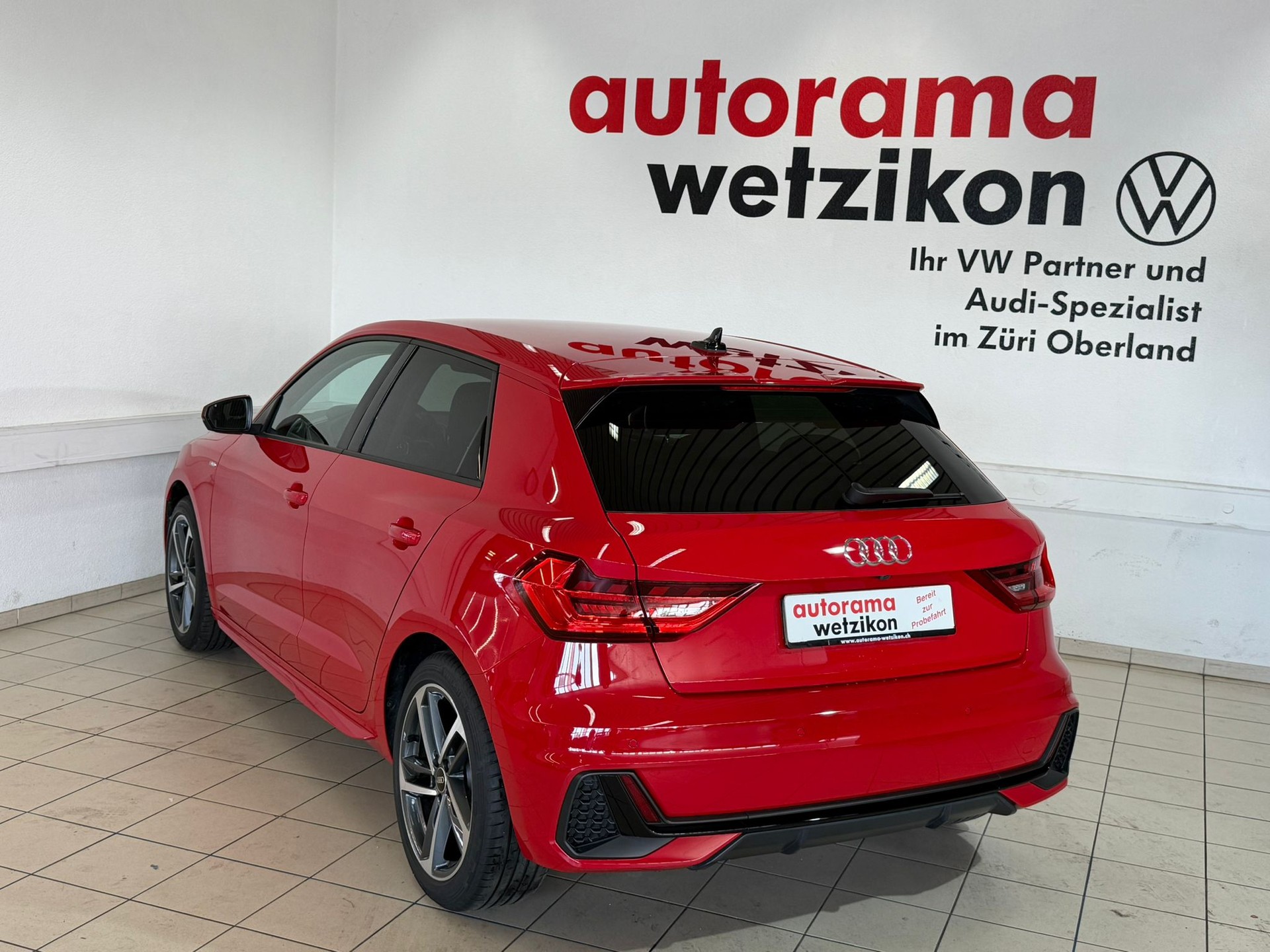 AUDI A1 Sportback 35 TFSI S Line S-tronic-image-3