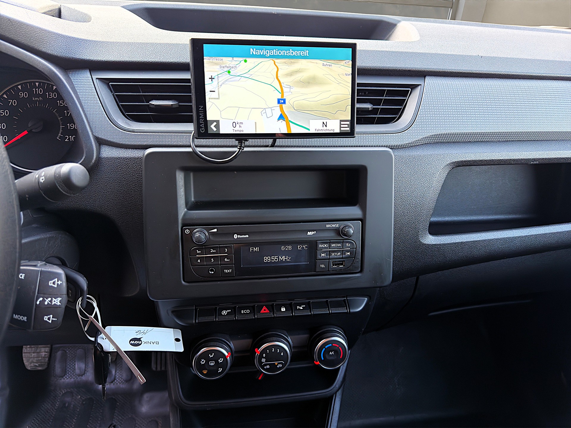 RENAULT Express 1.5 Blue dCi 95 Advance-image-10