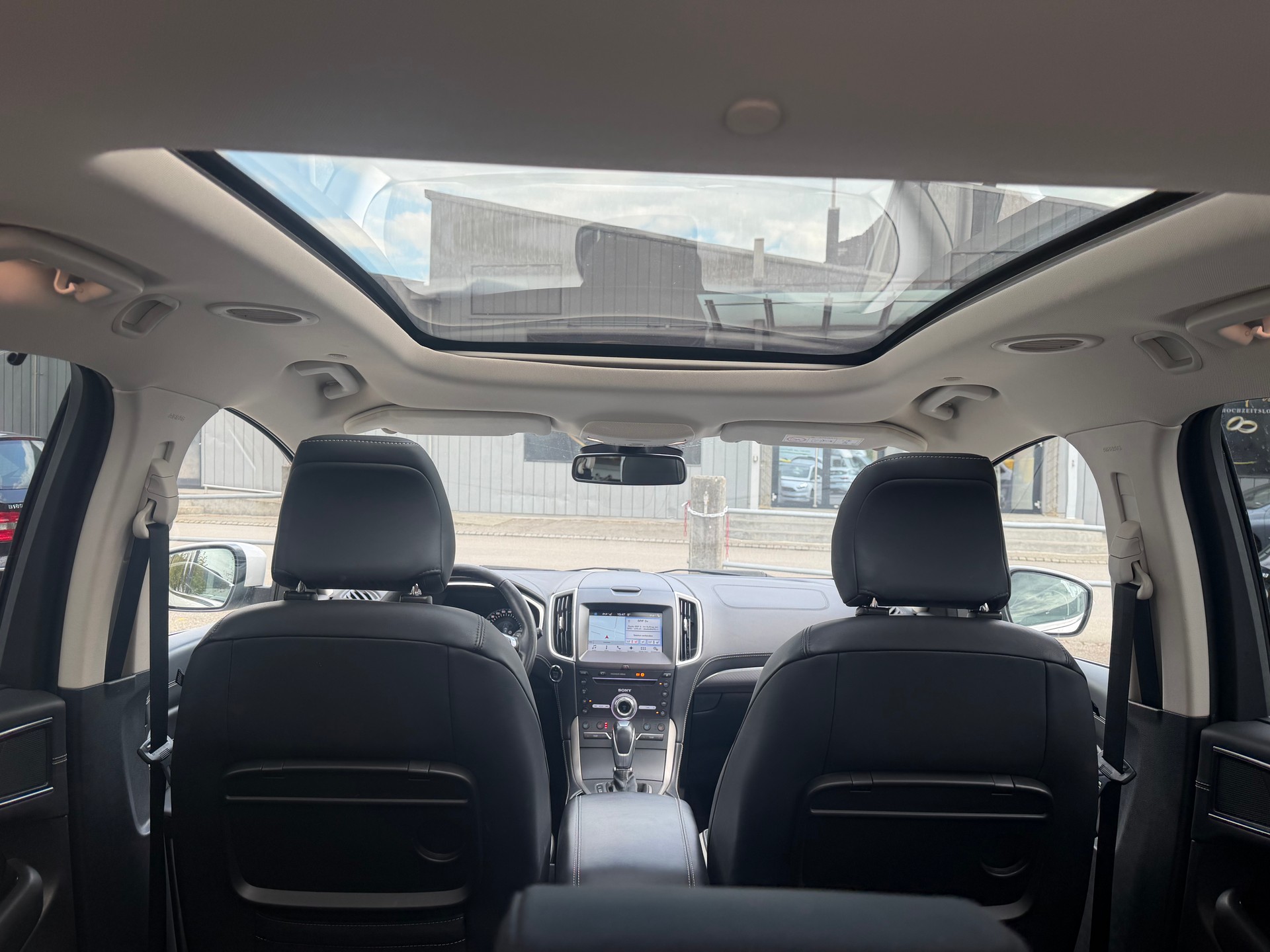 FORD S-Max 2.0 TDCi Vignale AWD PowerShift * 07x Sitze * Leder * Navi * Xenon * Klima-Auto * PDC V&H - RF.Kamera * Tempomat *-image-10