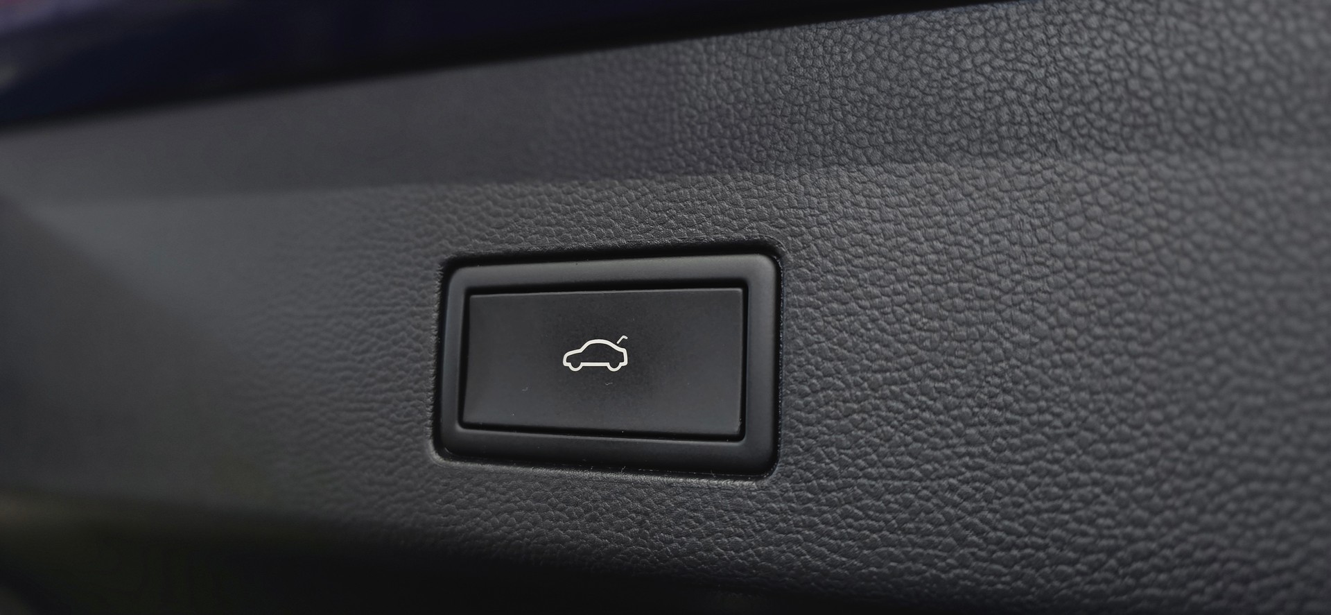 VW Golf Variant 2.0 TSI R DSG 4Motion *ACC*LaneAssist*Lenkrad- und Sitzheizung*Ambientebeleuchtung*Carplay/AndroidAuto*-image-27