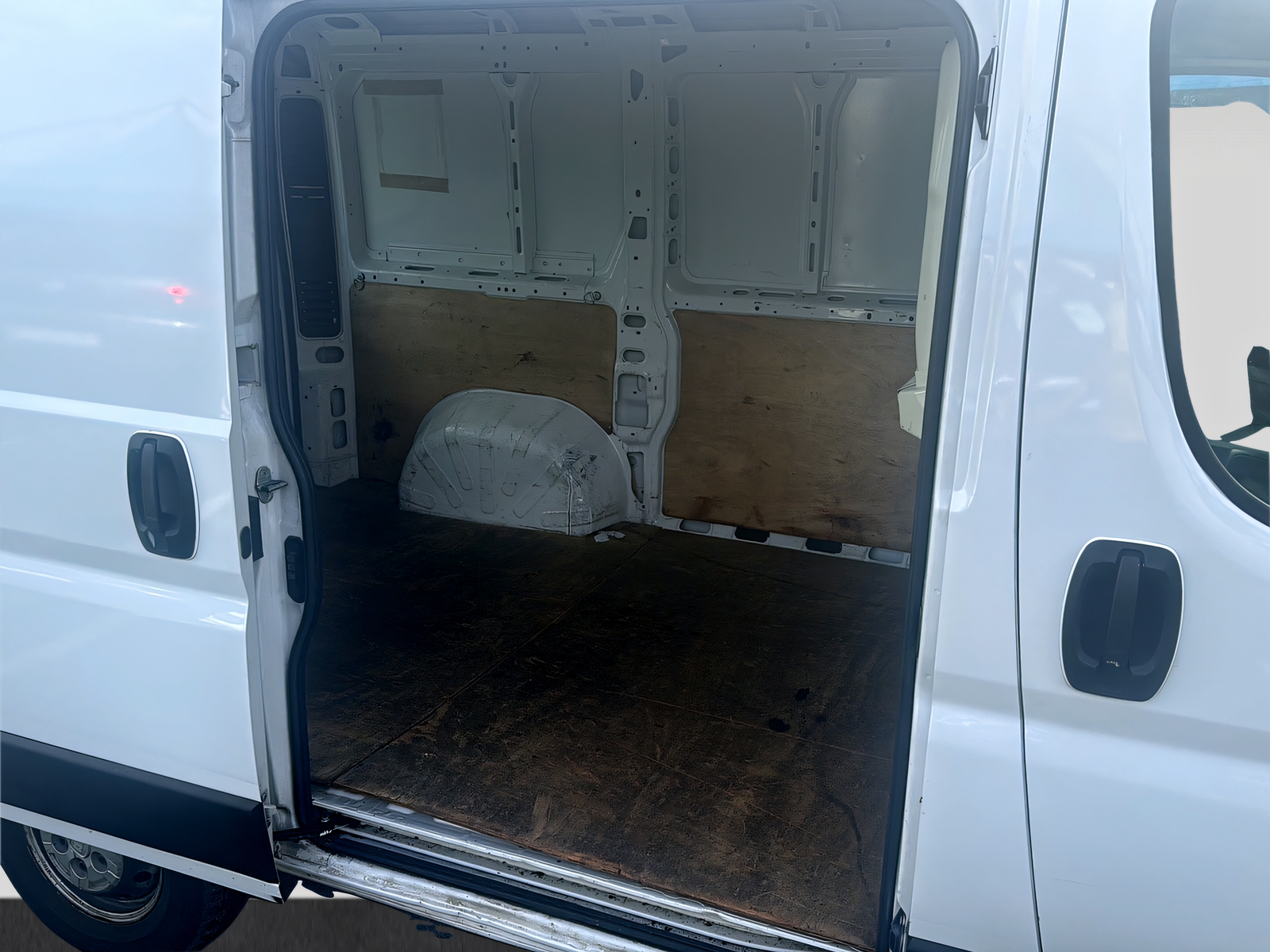 FIAT Ducato 30 2.0 MJ-image-15