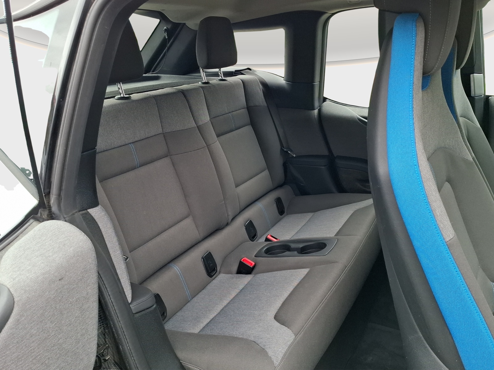 BMW i3 (94Ah)-image-10