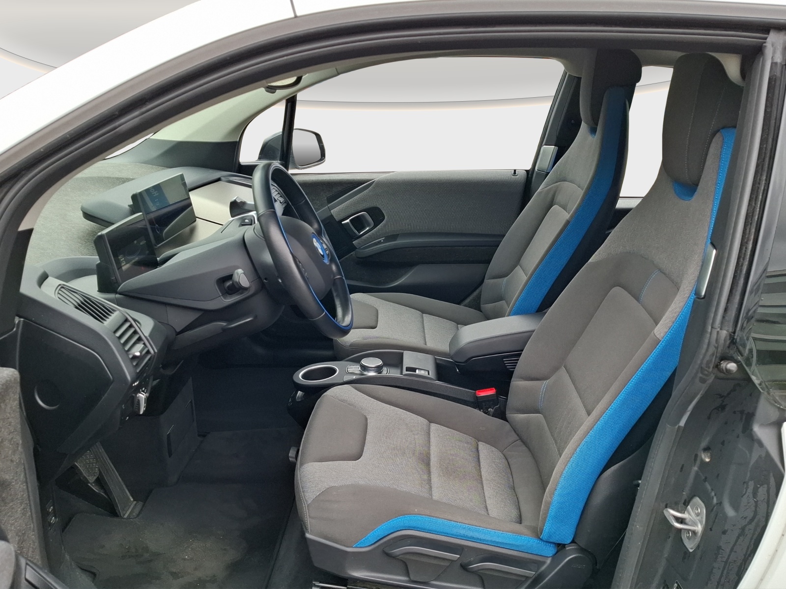 BMW i3 (94Ah)-image-8