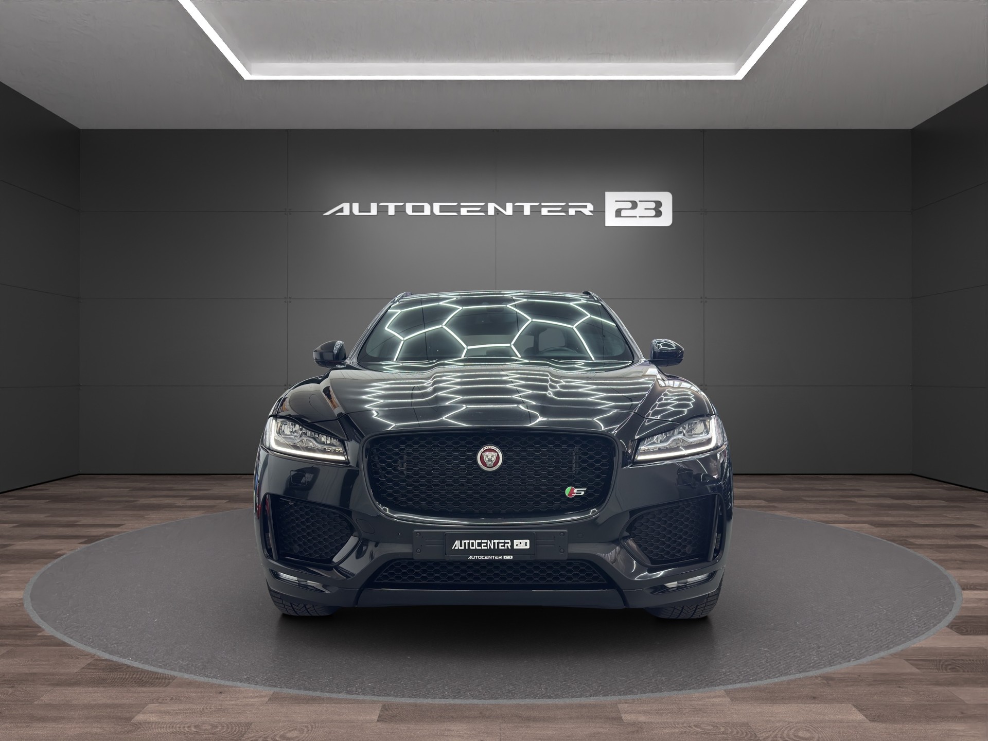 JAGUAR F-Pace 3.0 V6 S AWD Automatik-image-7
