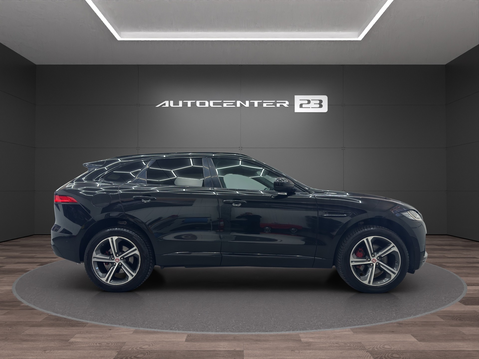 JAGUAR F-Pace 3.0 V6 S AWD Automatik-image-5