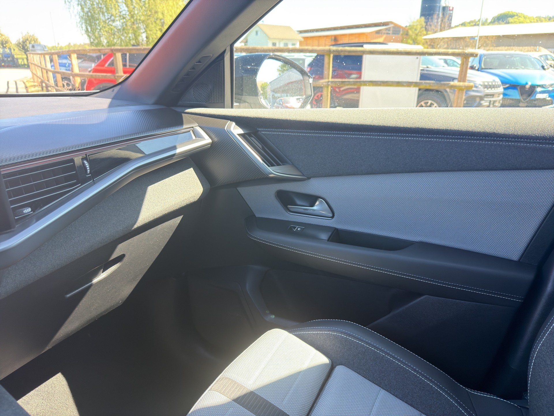 OPEL Grandland 1.2 MHEV GS eDCT-image-39