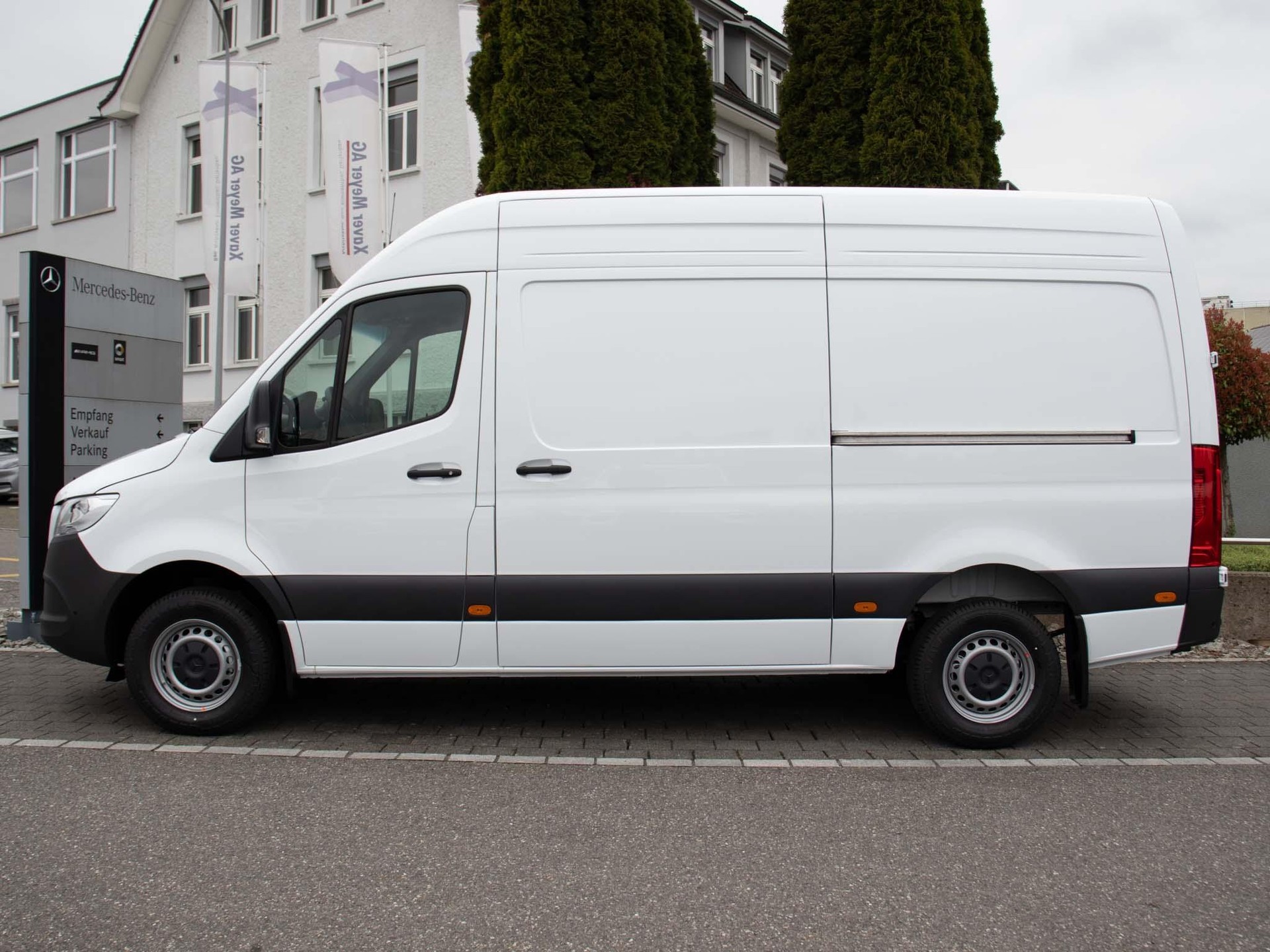 MERCEDES-BENZ Sprinter 317 CDI Kasten PRO Hochdach Standard-image-1