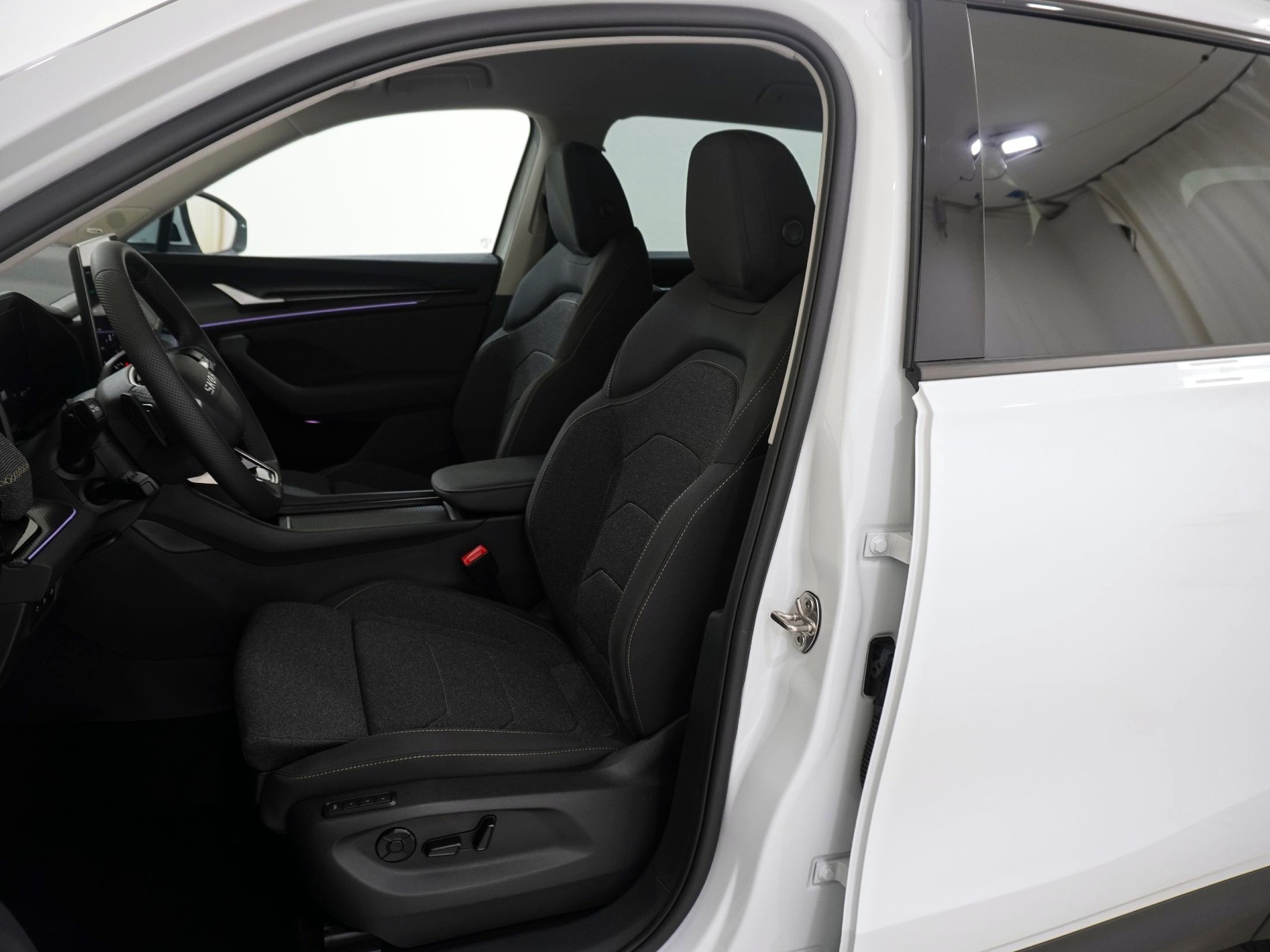 SKODA Kodiaq 2.0 TDI Selection-Loft-image-12