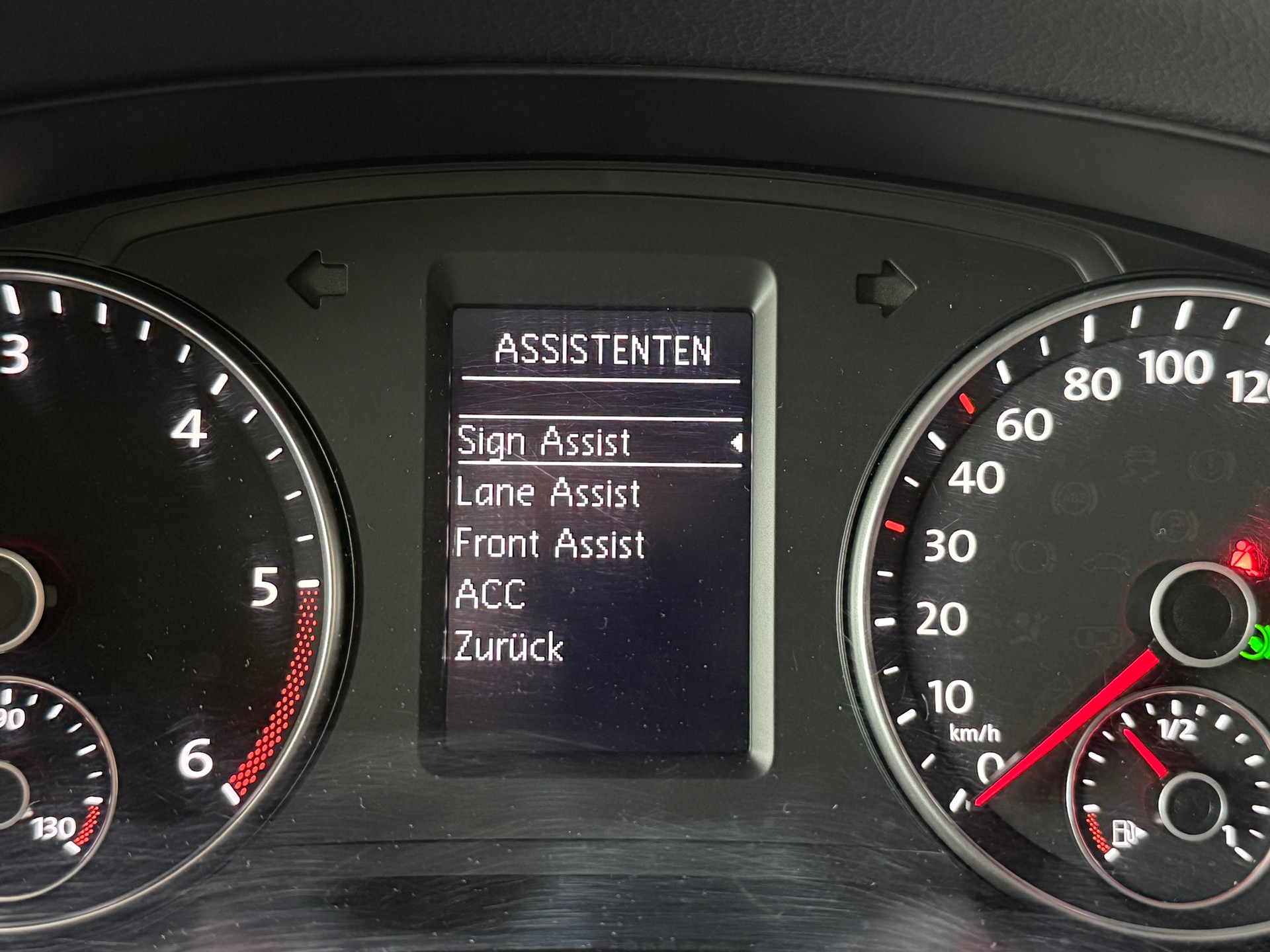 VW Sharan 2.0 TDI BMT Highline 4Motion DSG-image-13