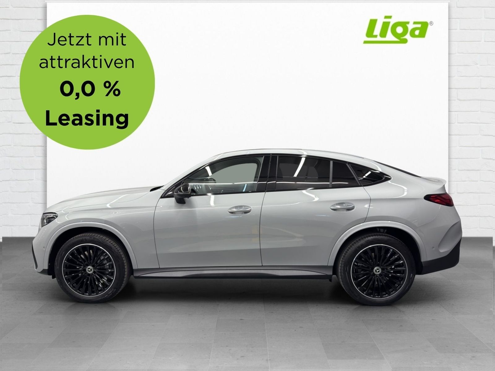 MERCEDES-BENZ GLC 220 d AMG Line 4Matic Coupé-image-0