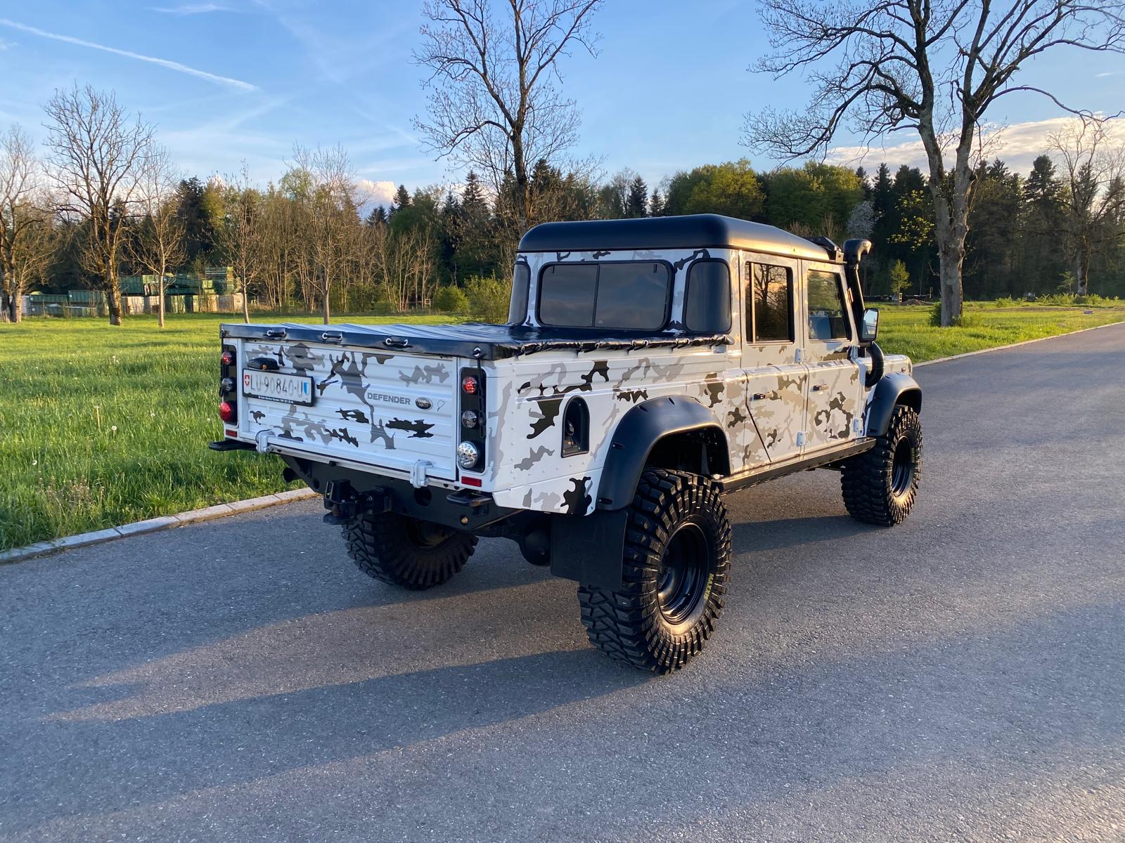 LAND ROVER Defender 130 2.5Td5 DoubleCab-image-4