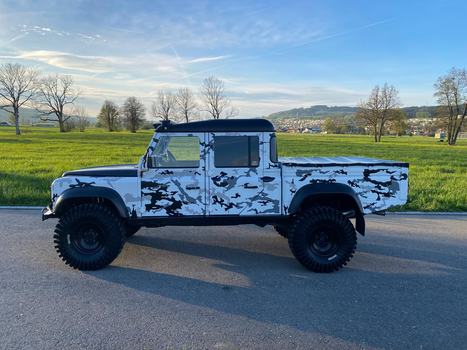 LAND ROVER Defender 130 2.5Td5 DoubleCab-image-1