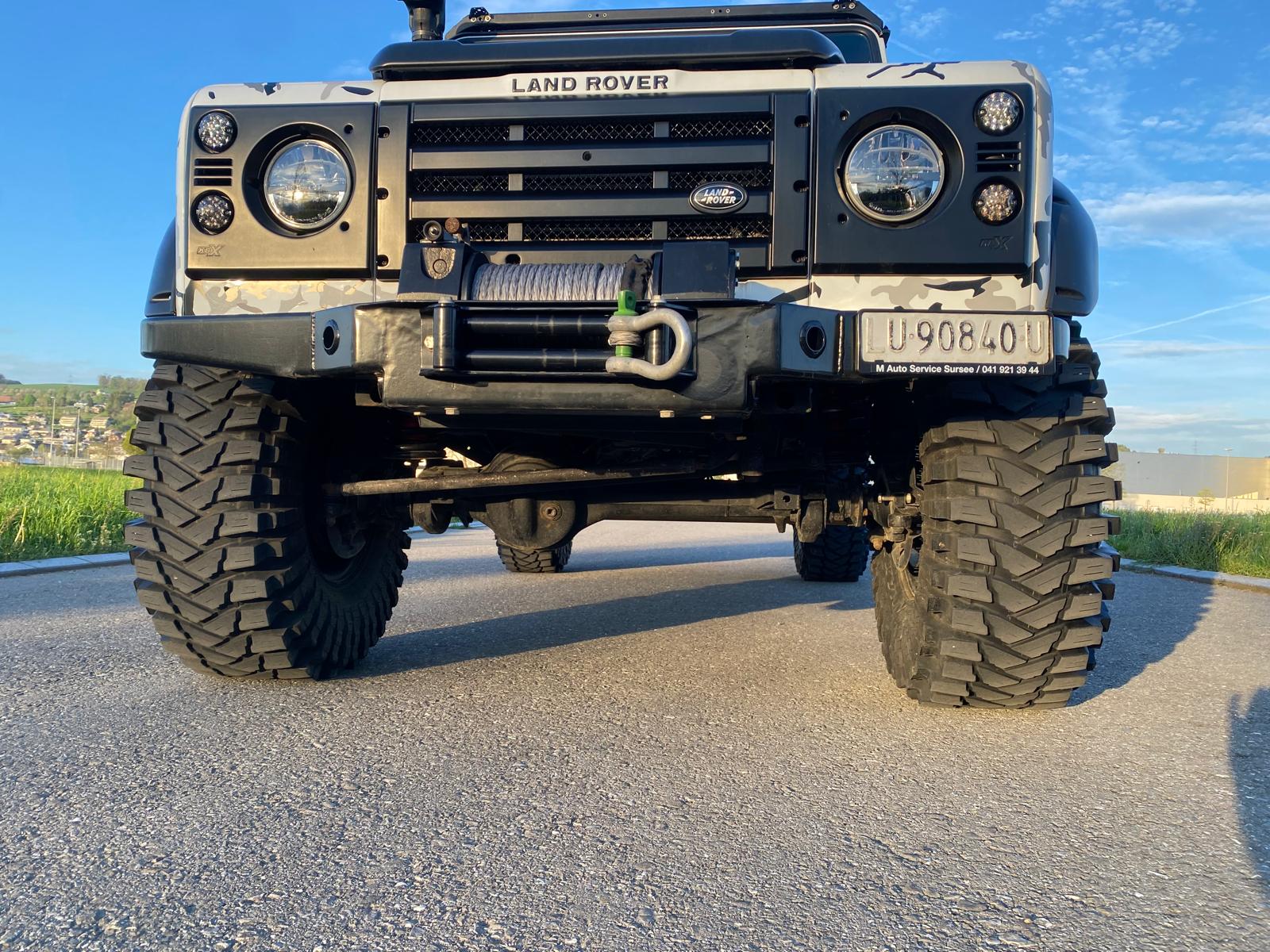 LAND ROVER Defender 130 2.5Td5 DoubleCab-image-8