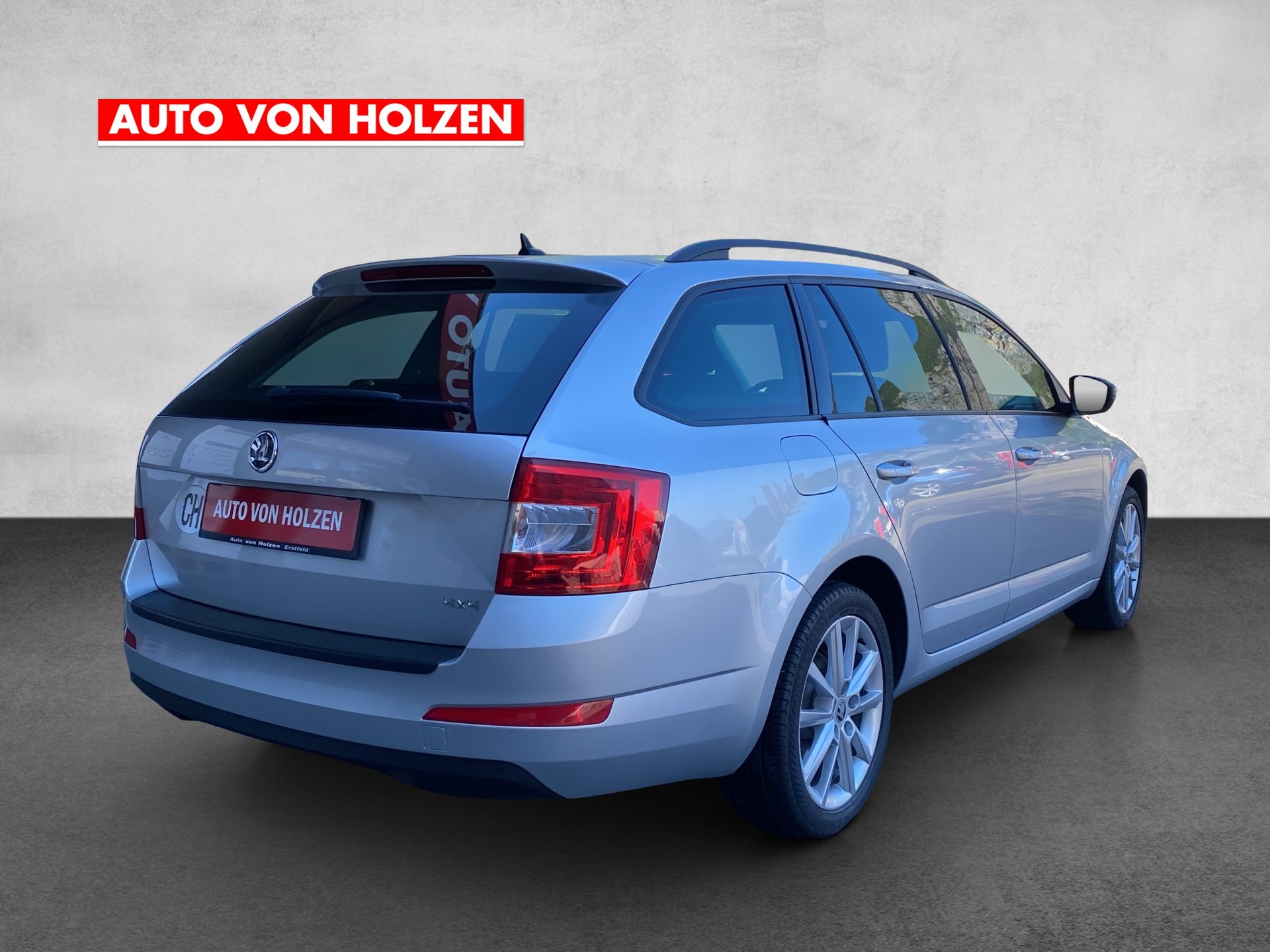 SKODA Octavia Combi 2.0 TDI Ambition 4x4-image-4