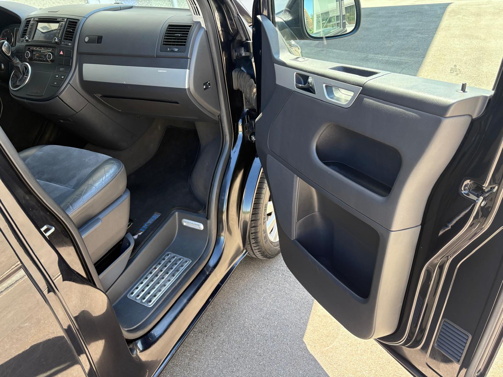 VW T5 Multivan 2.0 Bi-TDI Highline 4Motion DSG-image-8