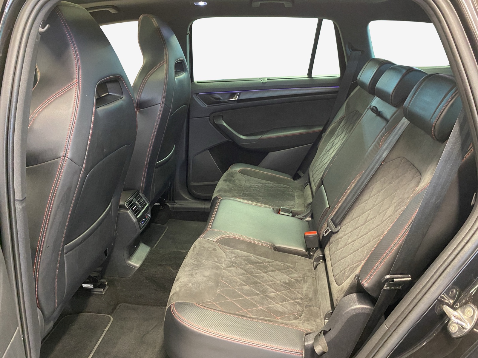 SKODA Kodiaq 2.0 Bi-TDI SCR RS 4x4 DSG-image-11