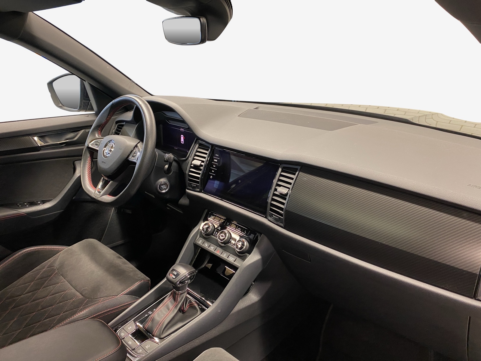 SKODA Kodiaq 2.0 Bi-TDI SCR RS 4x4 DSG-image-14