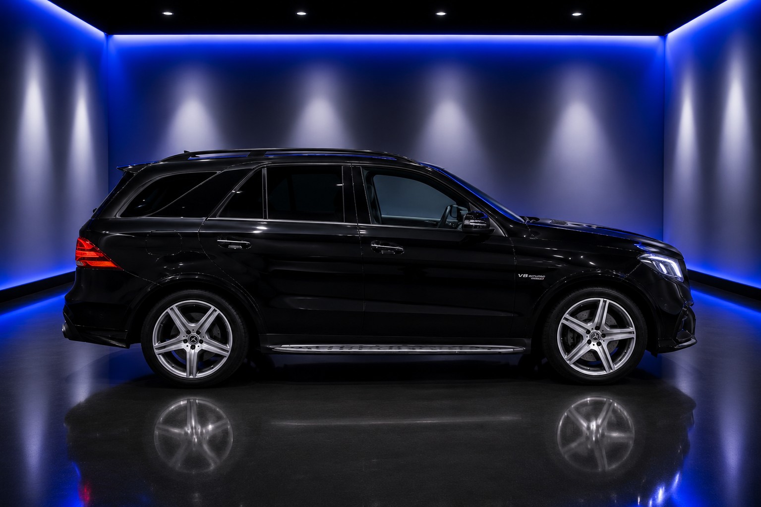 MERCEDES-BENZ GLE 43 AMG 4Matic 9G-Tronic-image-5