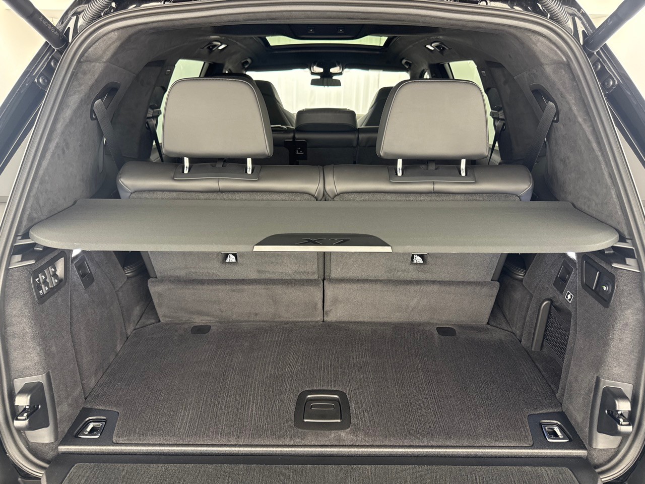 BMW X7 xDr 48 40d M Sport Pro Inkl. AHK&Standheizung-image-7