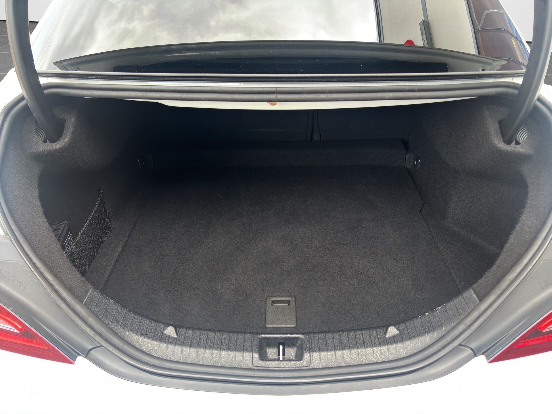 MERCEDES-BENZ CLA-Klasse C117 CLA 45 AMG 4m-image-11