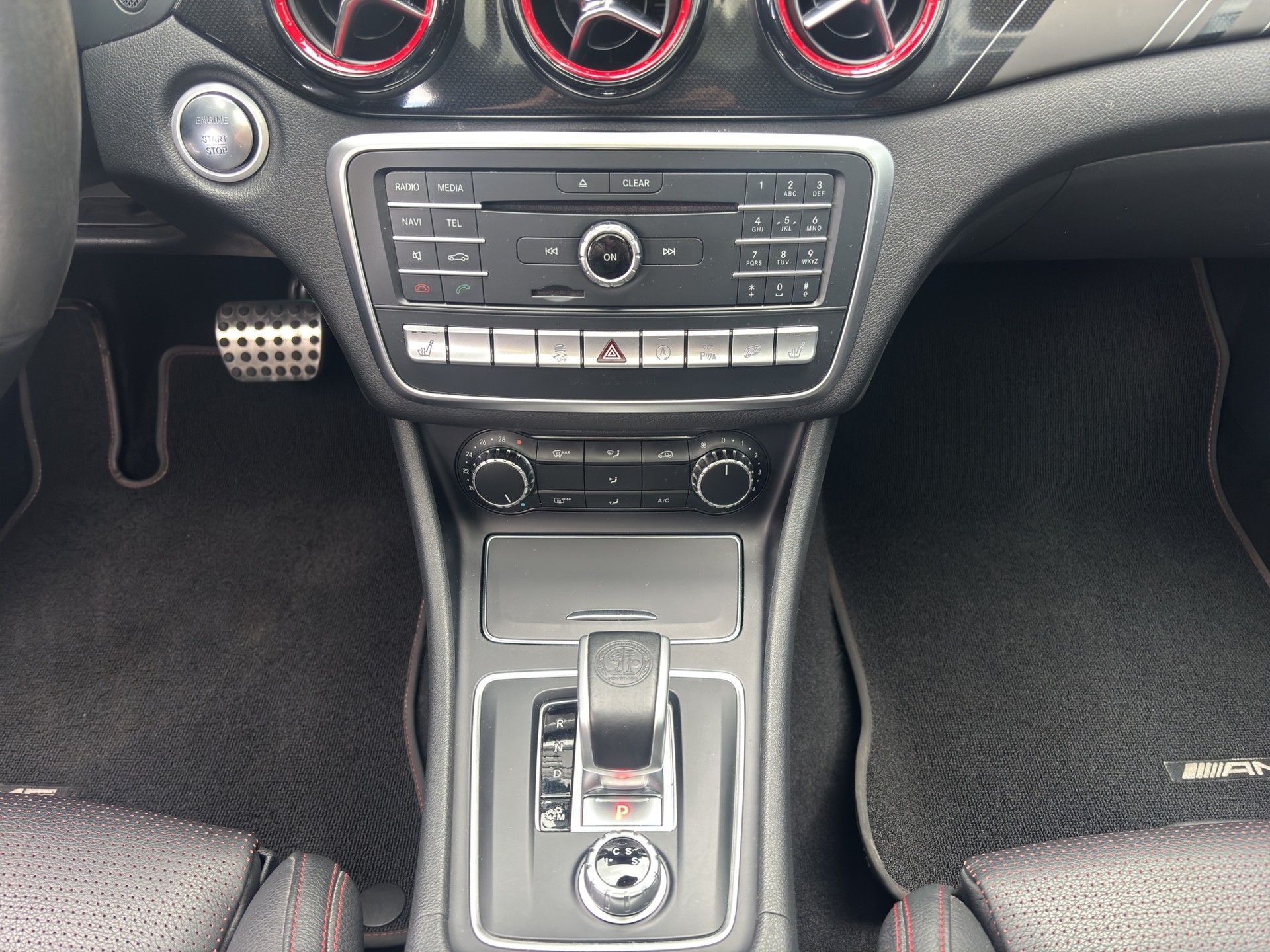 MERCEDES-BENZ CLA-Klasse C117 CLA 45 AMG 4m-image-10