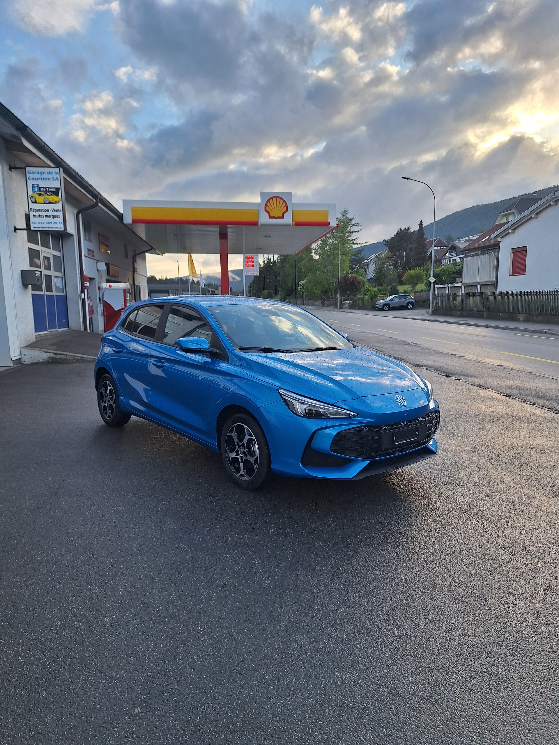 MG 3 1.5 Hybrid Luxury Aut.-image-1