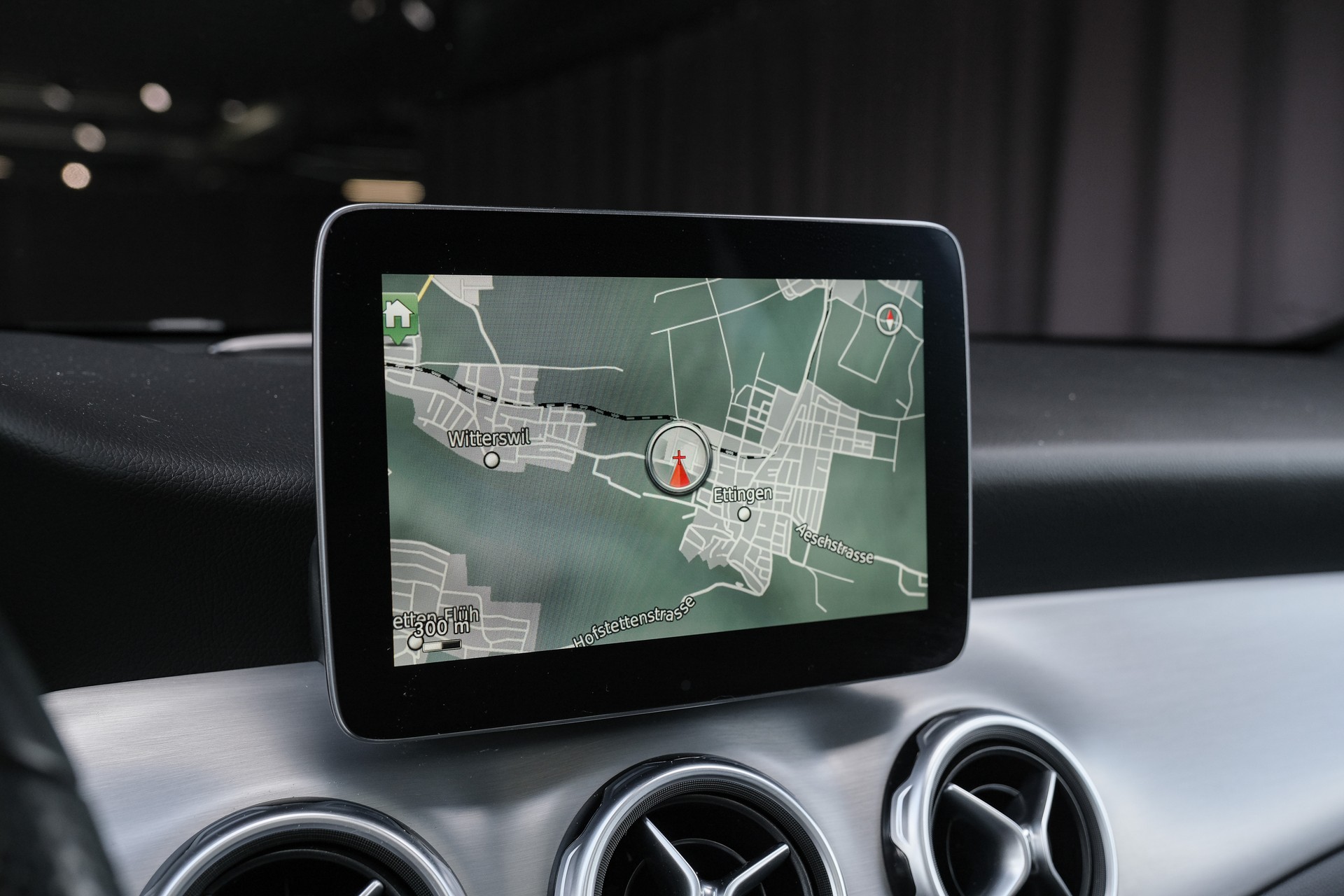 MERCEDES-BENZ GLA 220 AMG Line 4Matic 7G-DCT-image-17