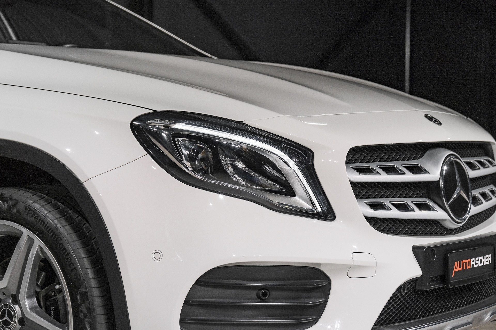 MERCEDES-BENZ GLA 220 AMG Line 4Matic 7G-DCT-image-23
