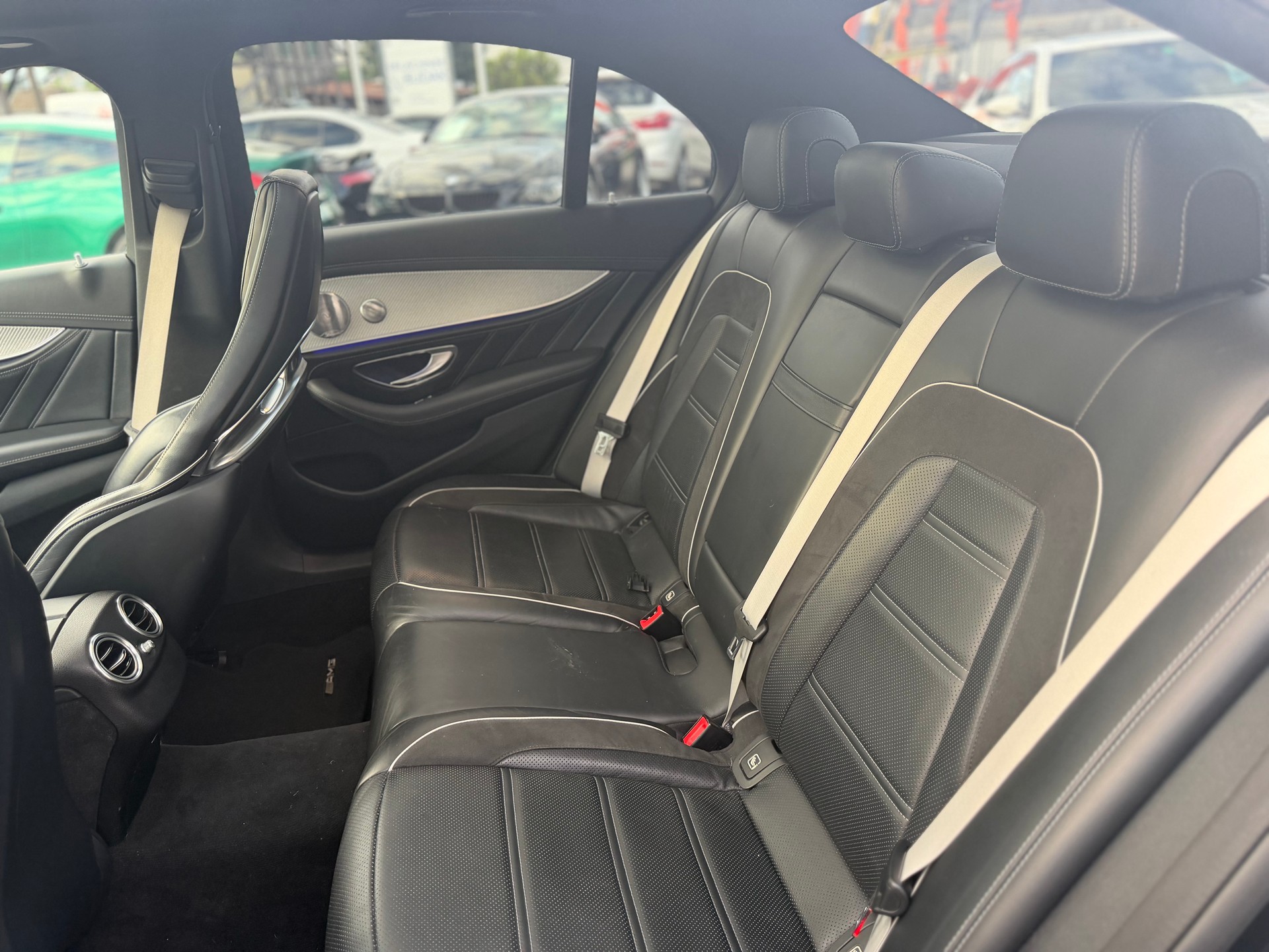 MERCEDES-BENZ E 63 AMG S 4Matic Speedshift MCT-image-13