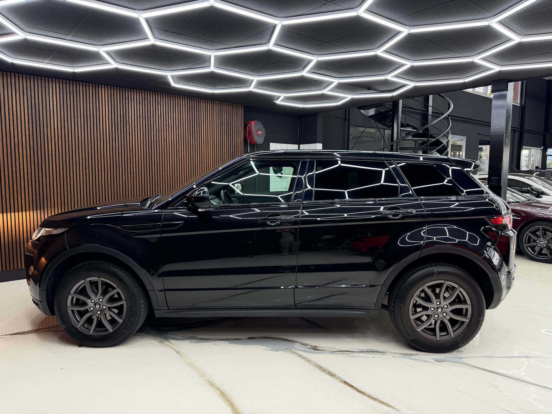 LAND ROVER Range Rover Evoque 2.0 Si4 Dynamic AT9-image-8