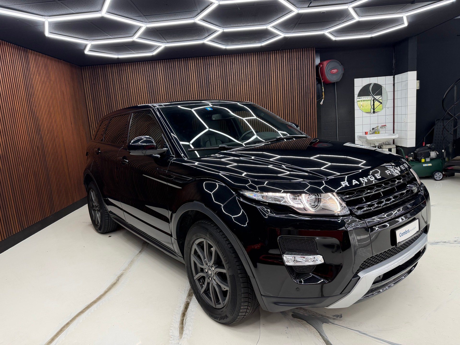 LAND ROVER Range Rover Evoque 2.0 Si4 Dynamic AT9-image-2
