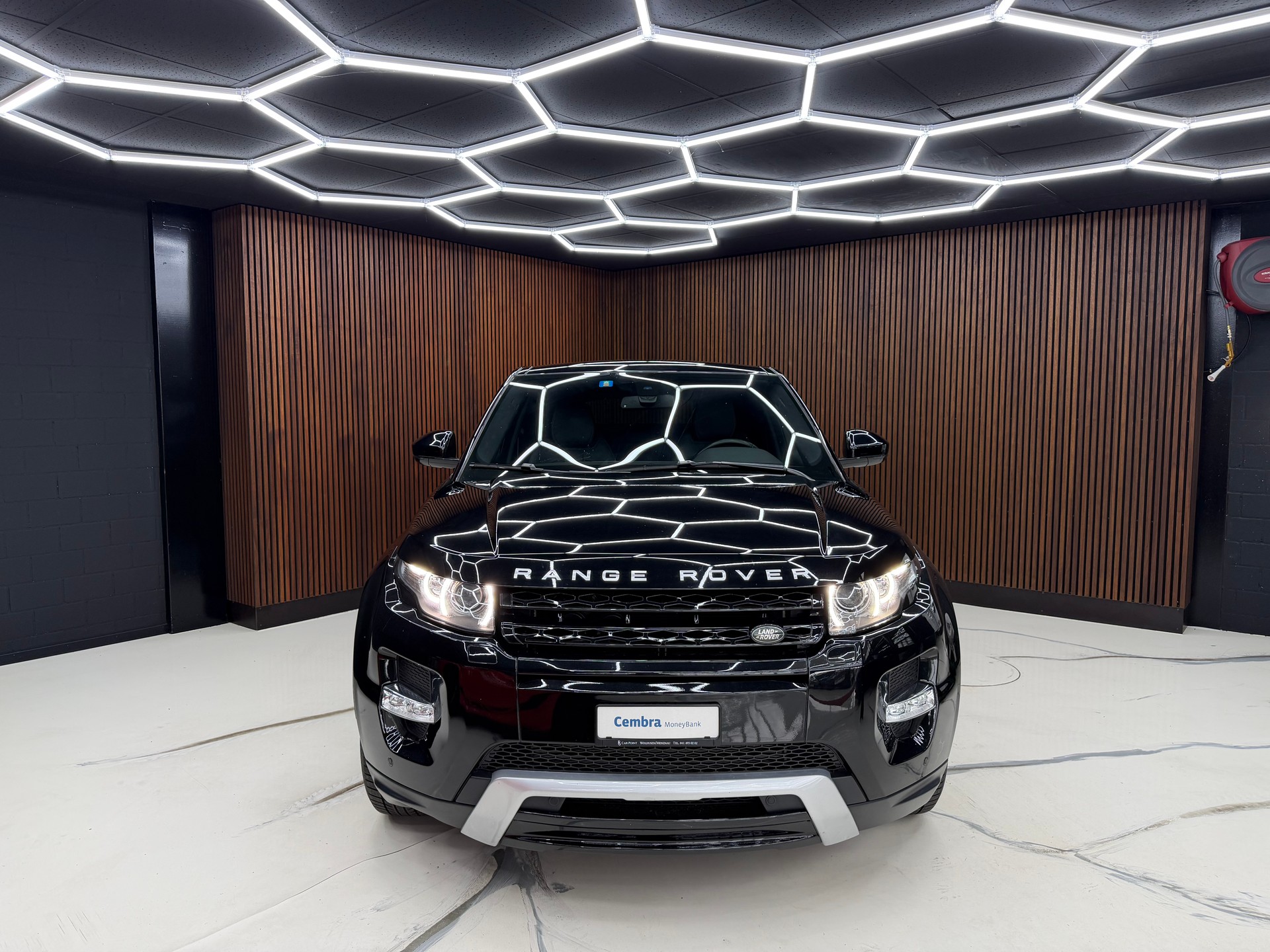 LAND ROVER Range Rover Evoque 2.0 Si4 Dynamic AT9-image-1