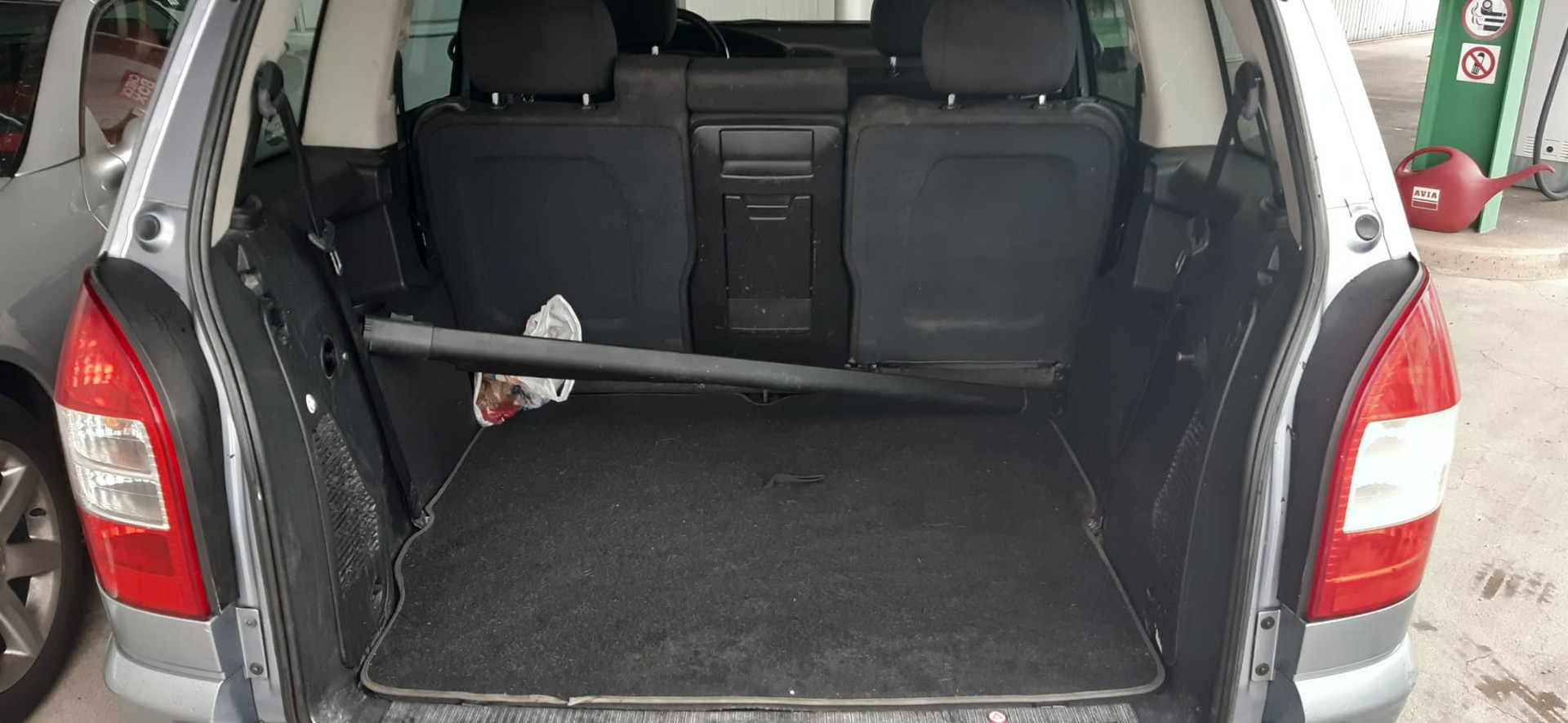 OPEL Zafira 2.2i 16V Elegance-image-14