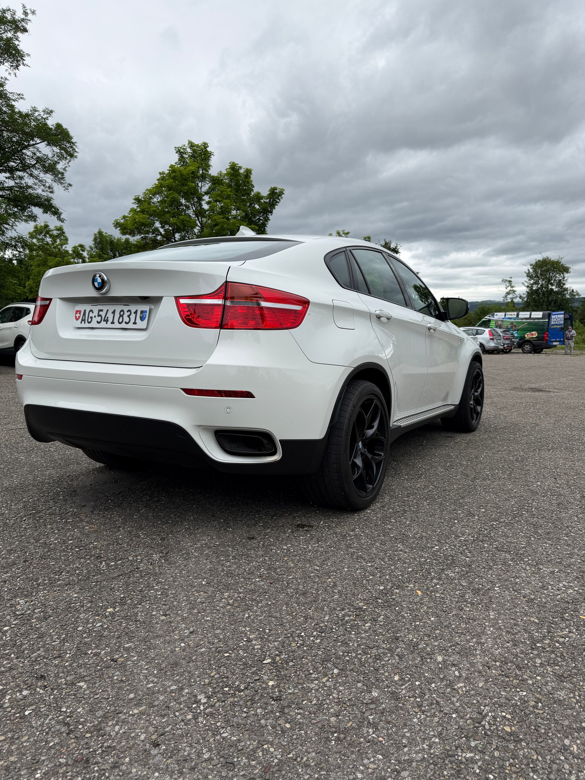 BMW 40d xDrive-image-2