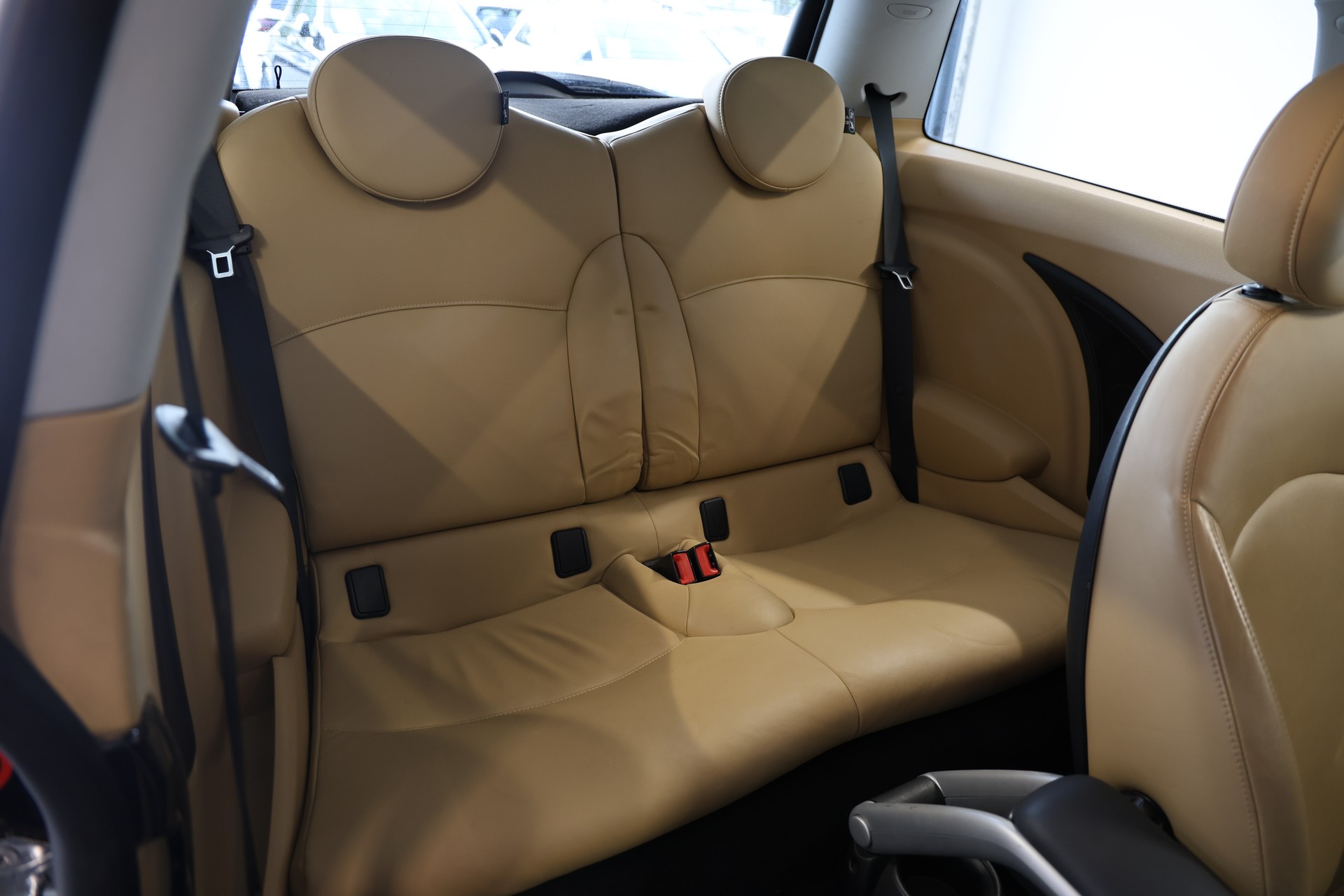 MINI Cooper-image-13