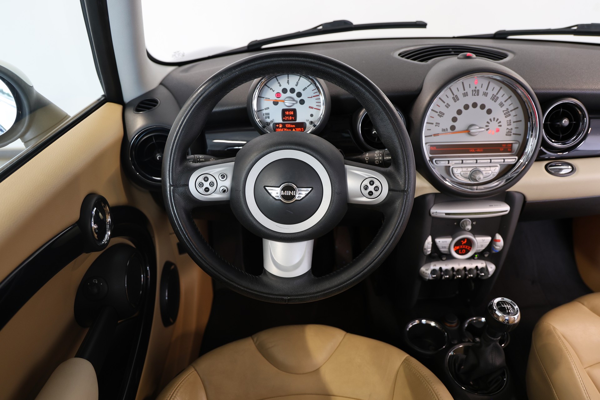 MINI Cooper-image-8