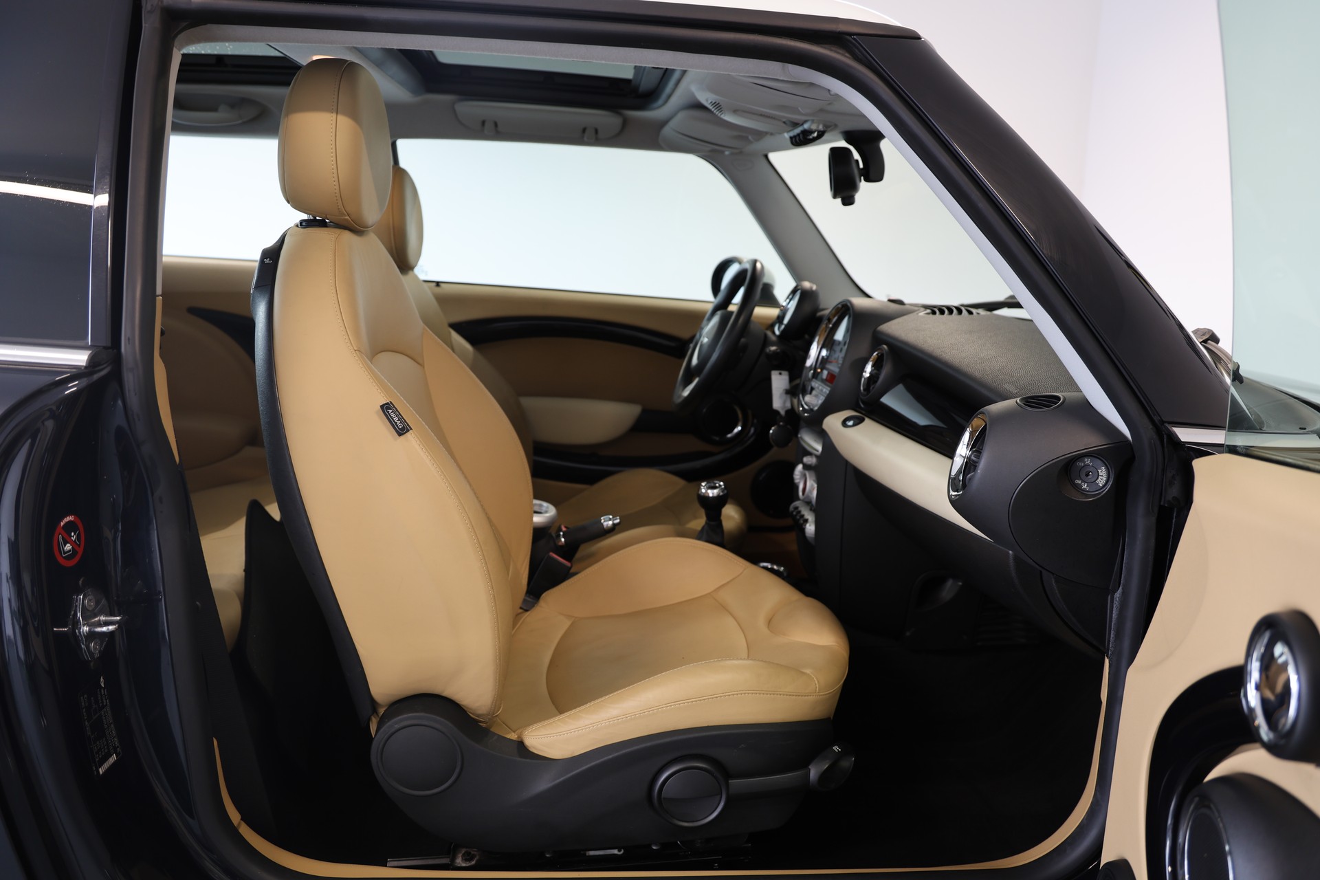 MINI Cooper-image-11