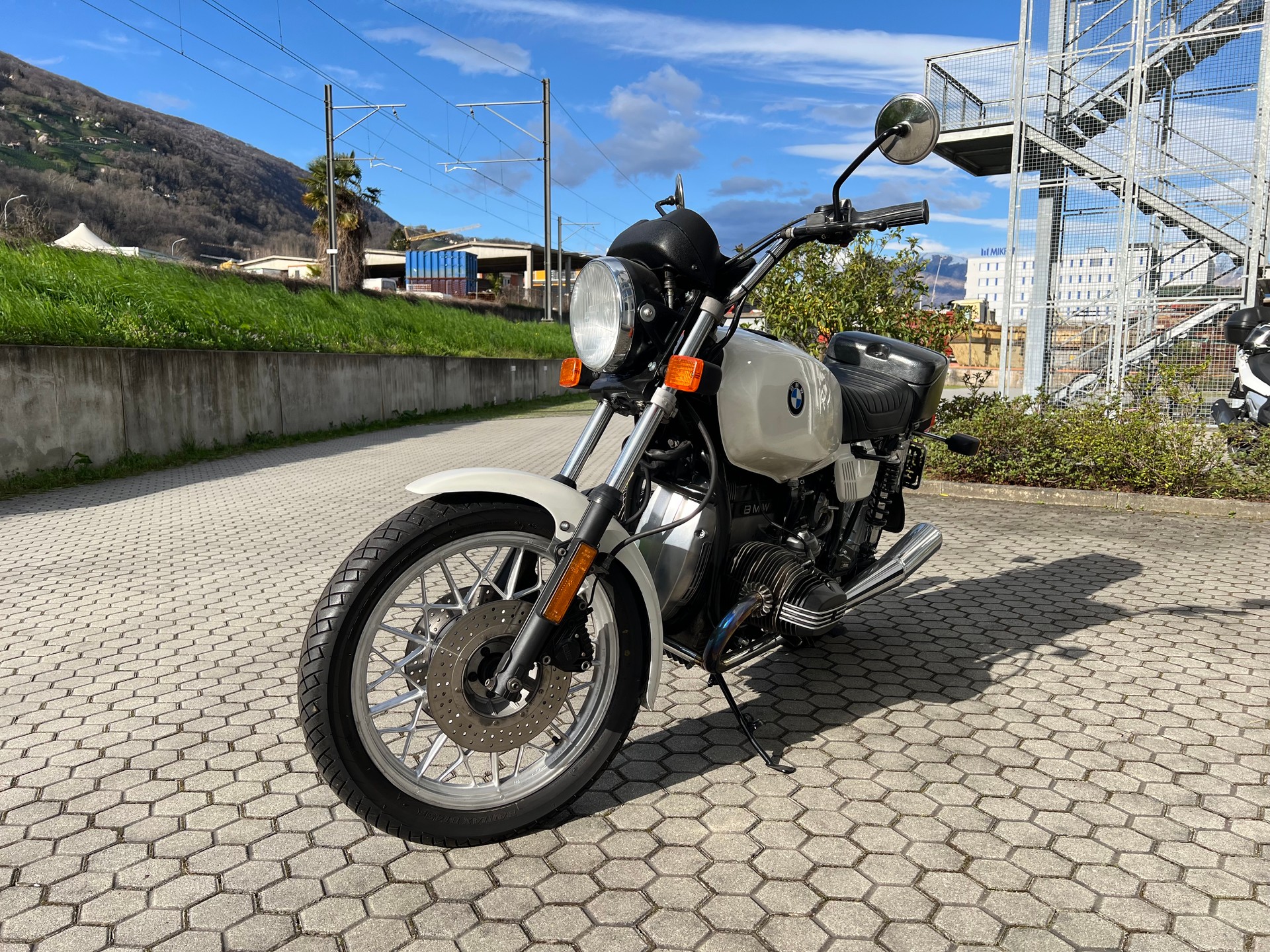 BMW R 65-image-2