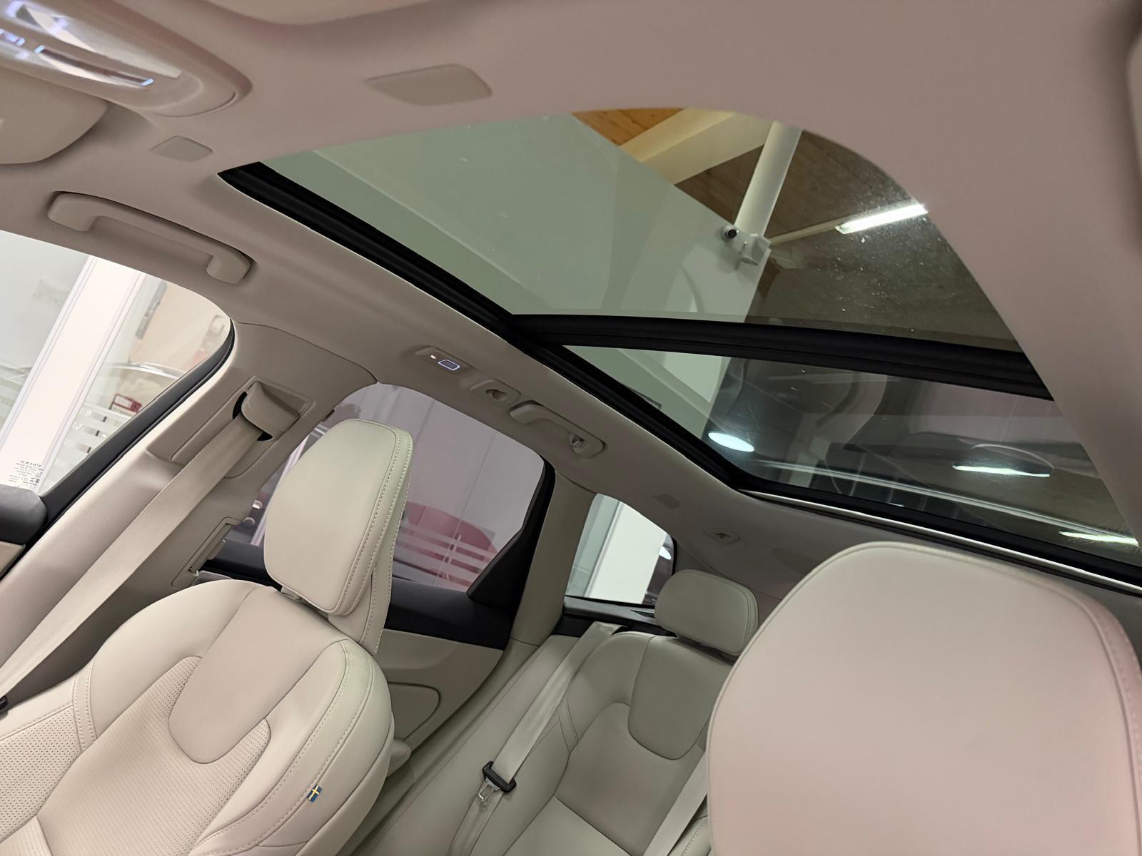 VOLVO XC60 2.0 T8 TE Inscription eAWD-image-14