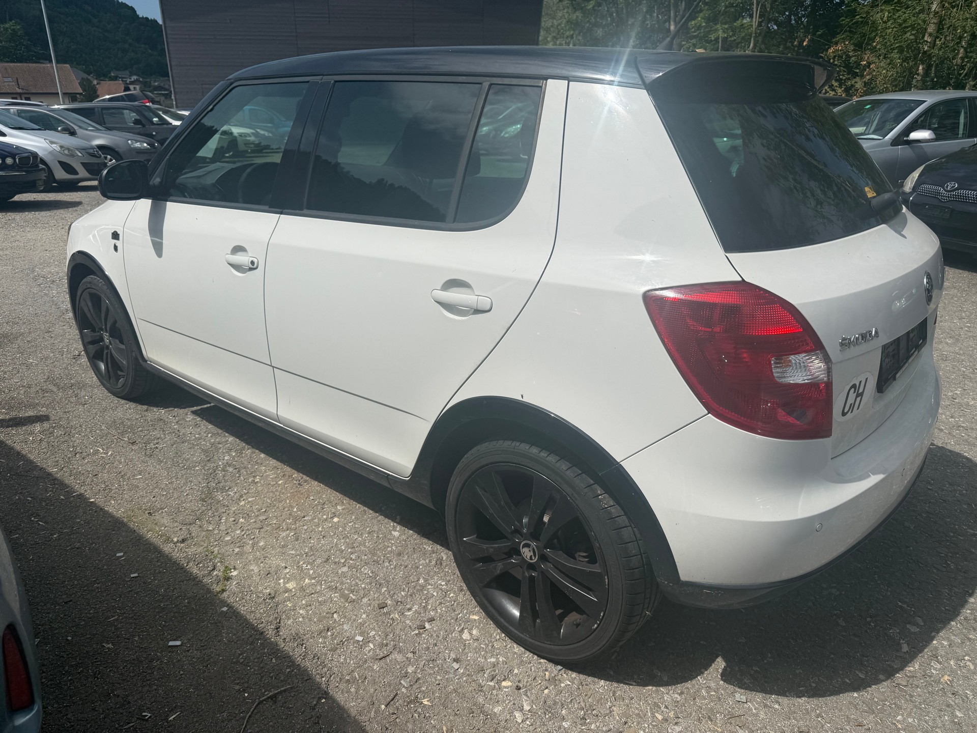 SKODA Fabia 1.2 TSI Monte Carlo-image-3