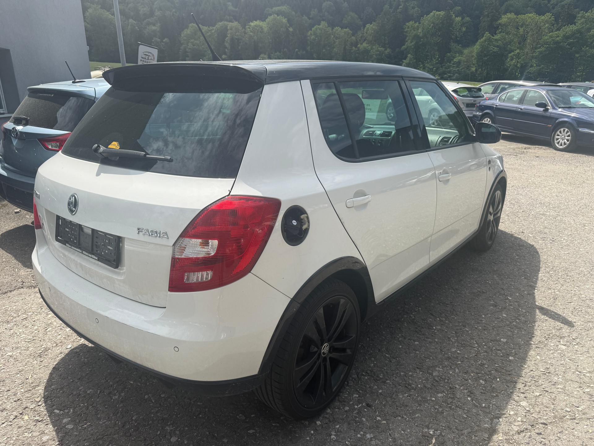 SKODA Fabia 1.2 TSI Monte Carlo-image-4