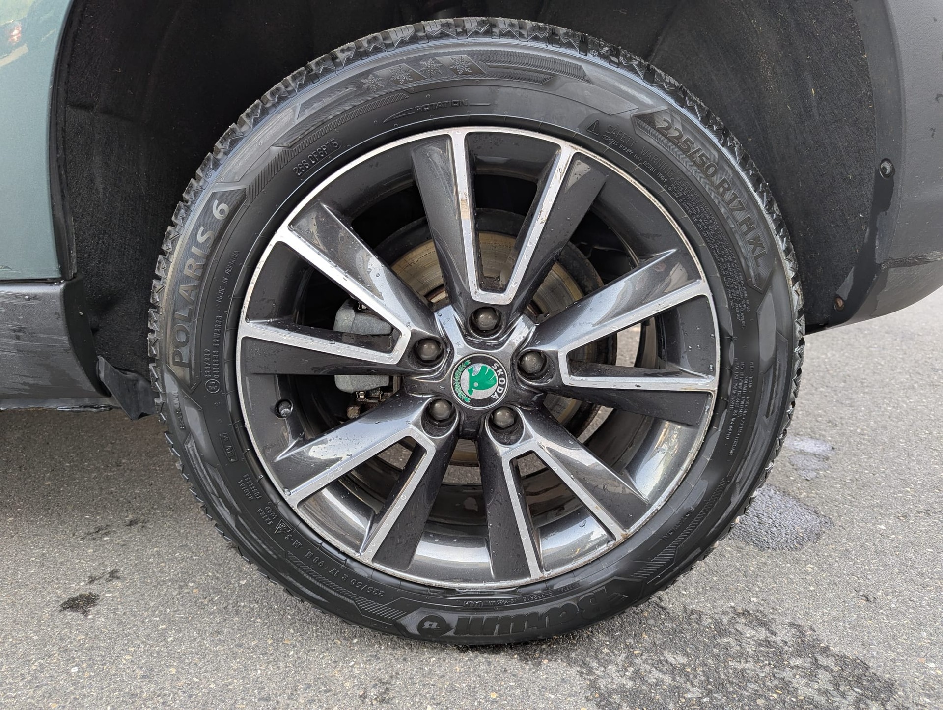 SKODA Yeti 1.8 TSI Ambition 4x4 DSG-image-10